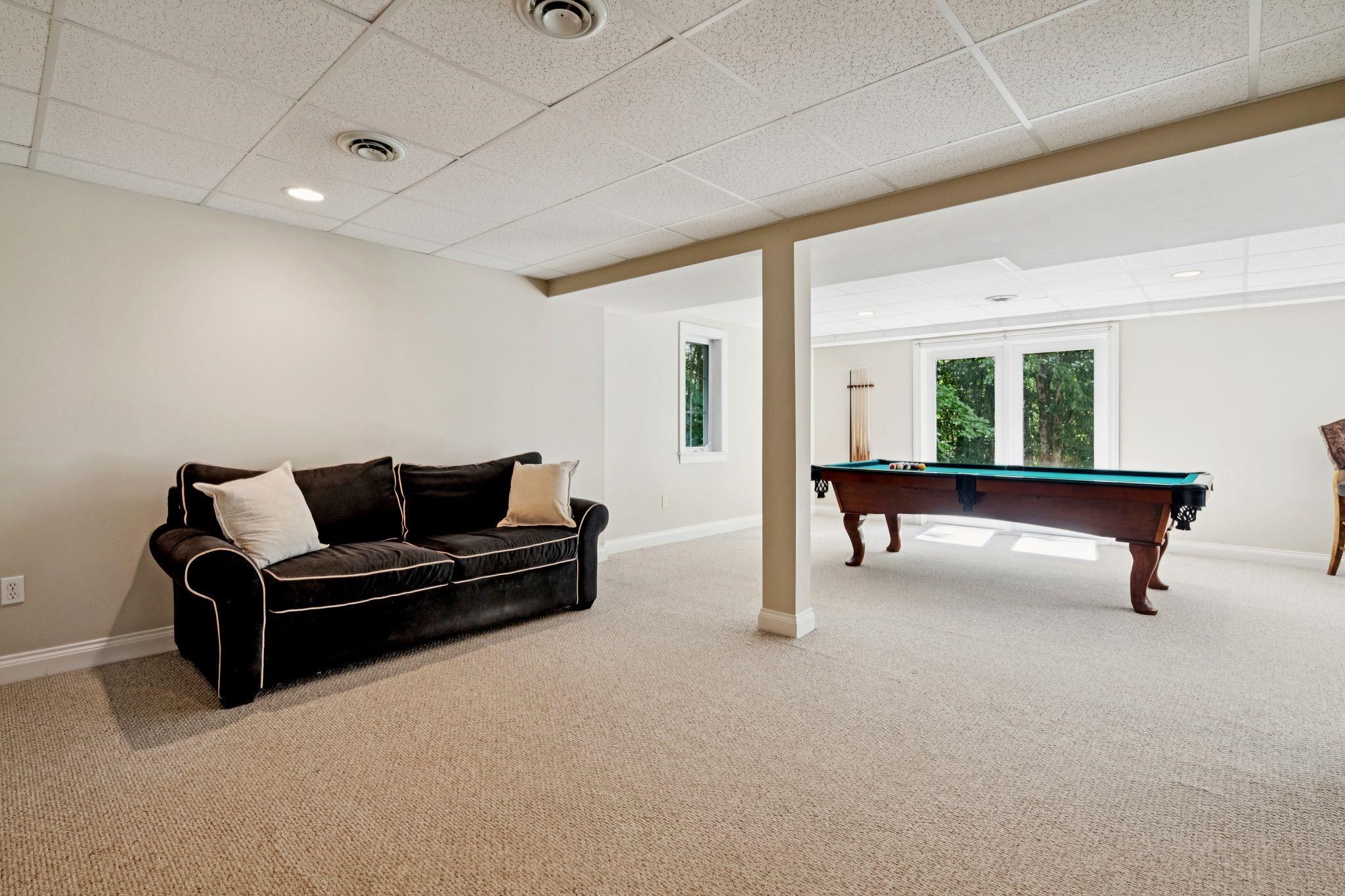 14 Whittier Drive Property Photo 39