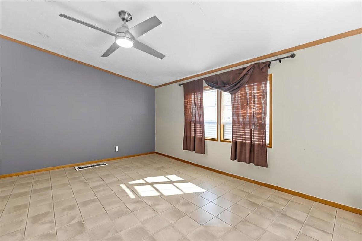 525 Christmas Lane Property Photo 5