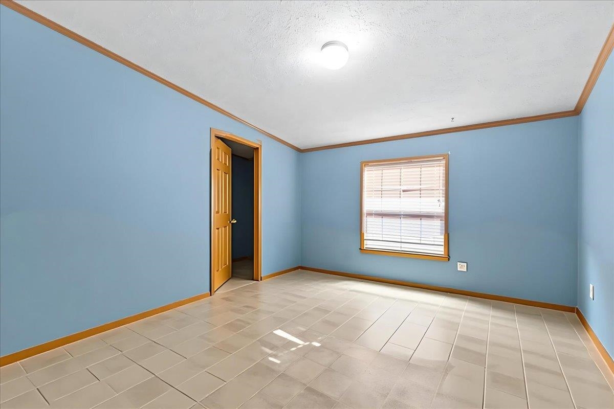 525 Christmas Lane Property Photo 17