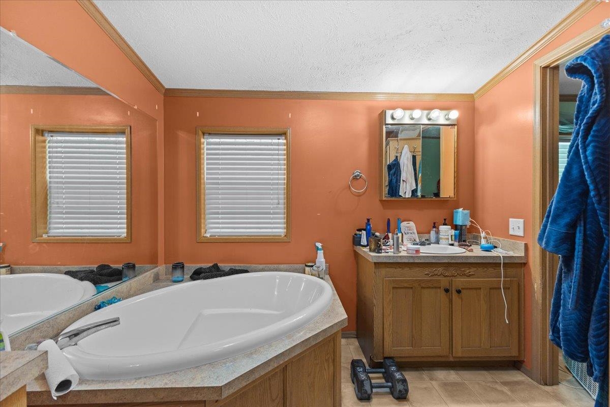525 Christmas Lane Property Photo 35