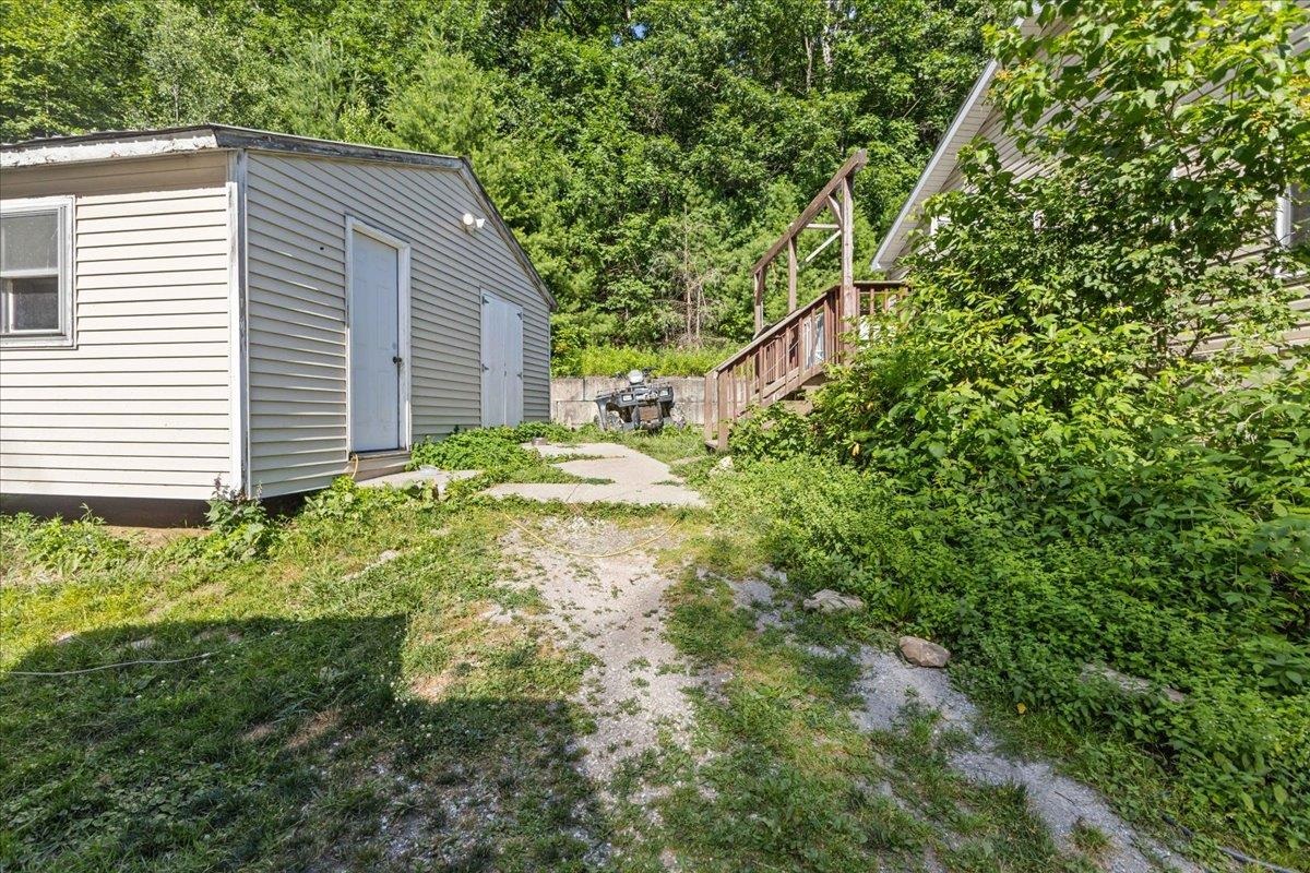 525 Christmas Lane Property Photo 41