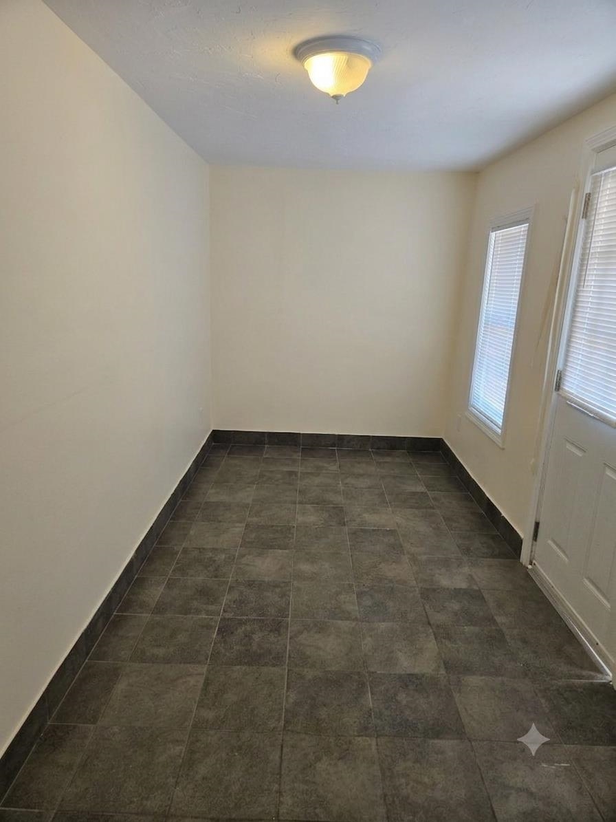 12 E Side Drive Property Photo 5