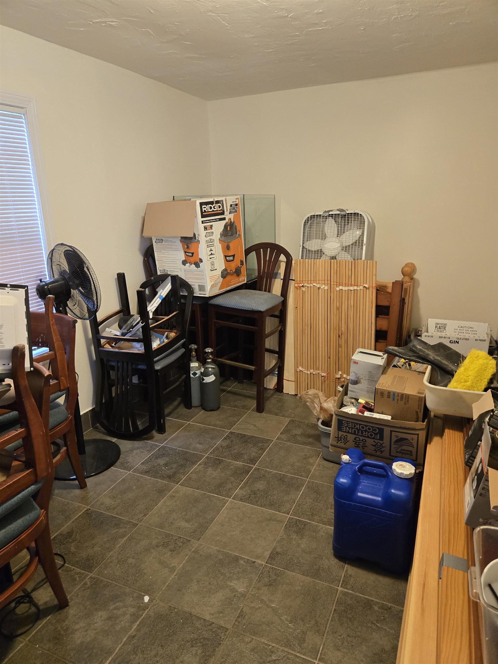 12 E Side Drive Property Photo 10