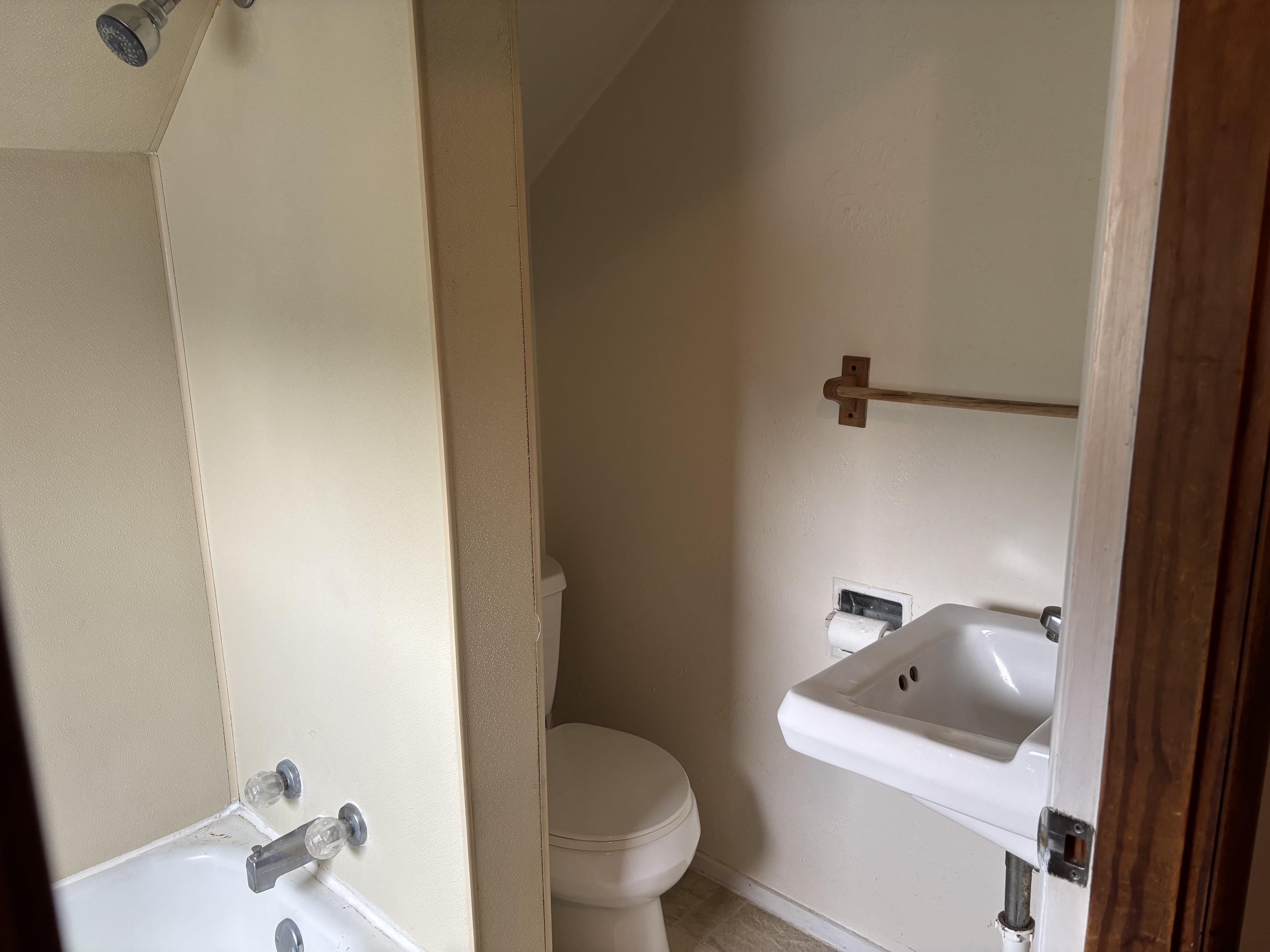 8 Dale Street Property Photo 6