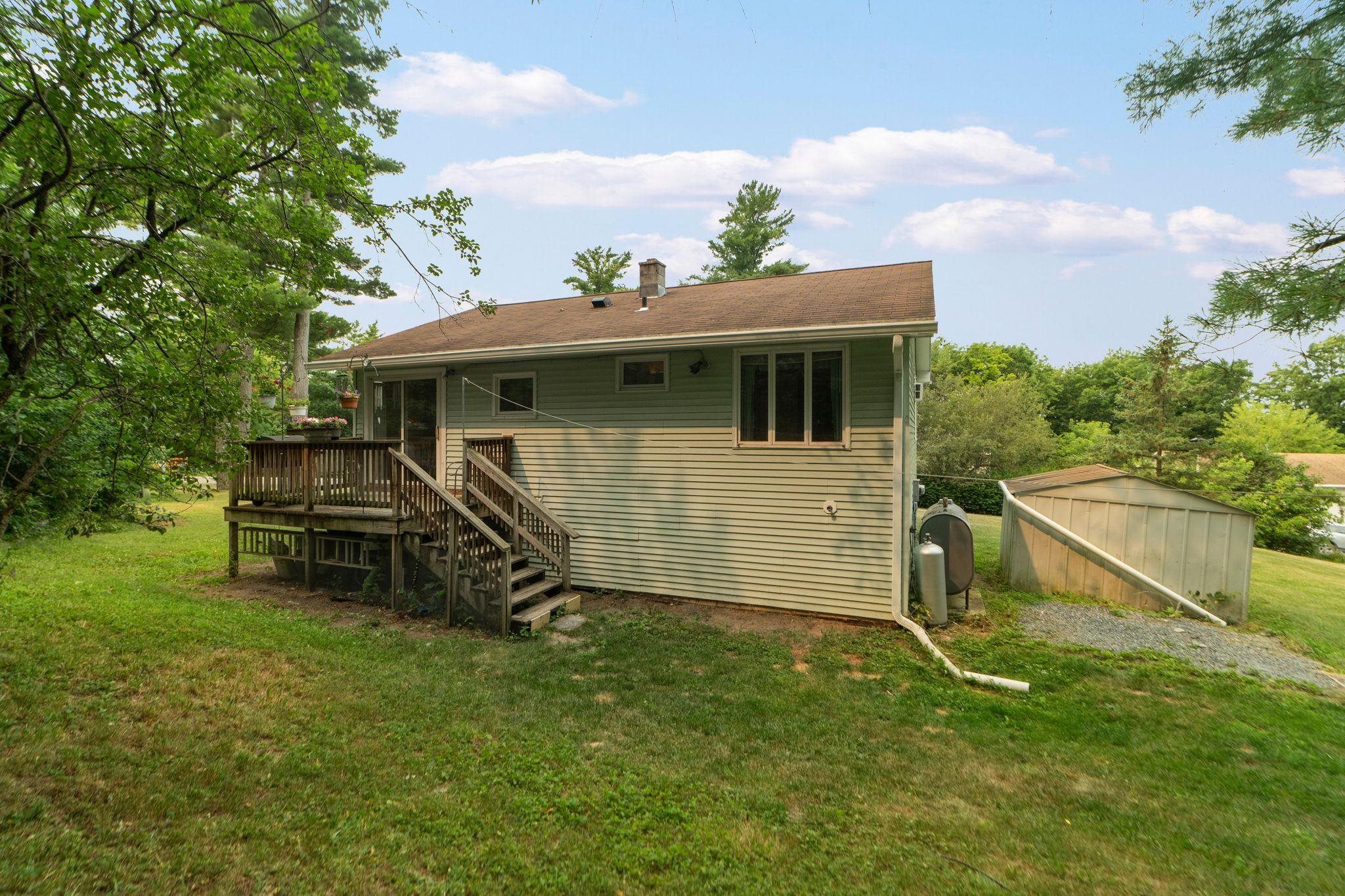 28 Booth Woods Property Photo 27