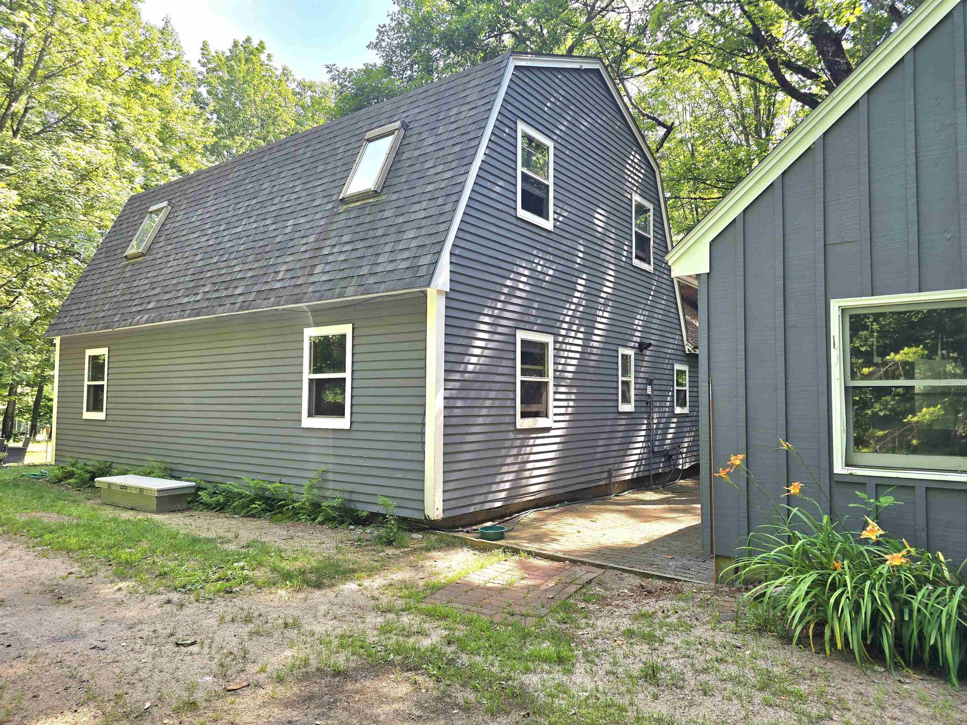 9 Burdett Road Property Photo 31