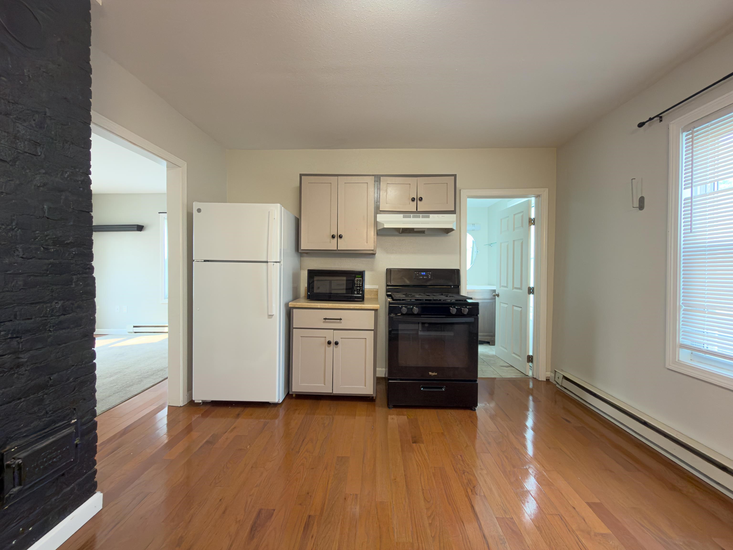 31-33 Saranac Street Property Photo 2