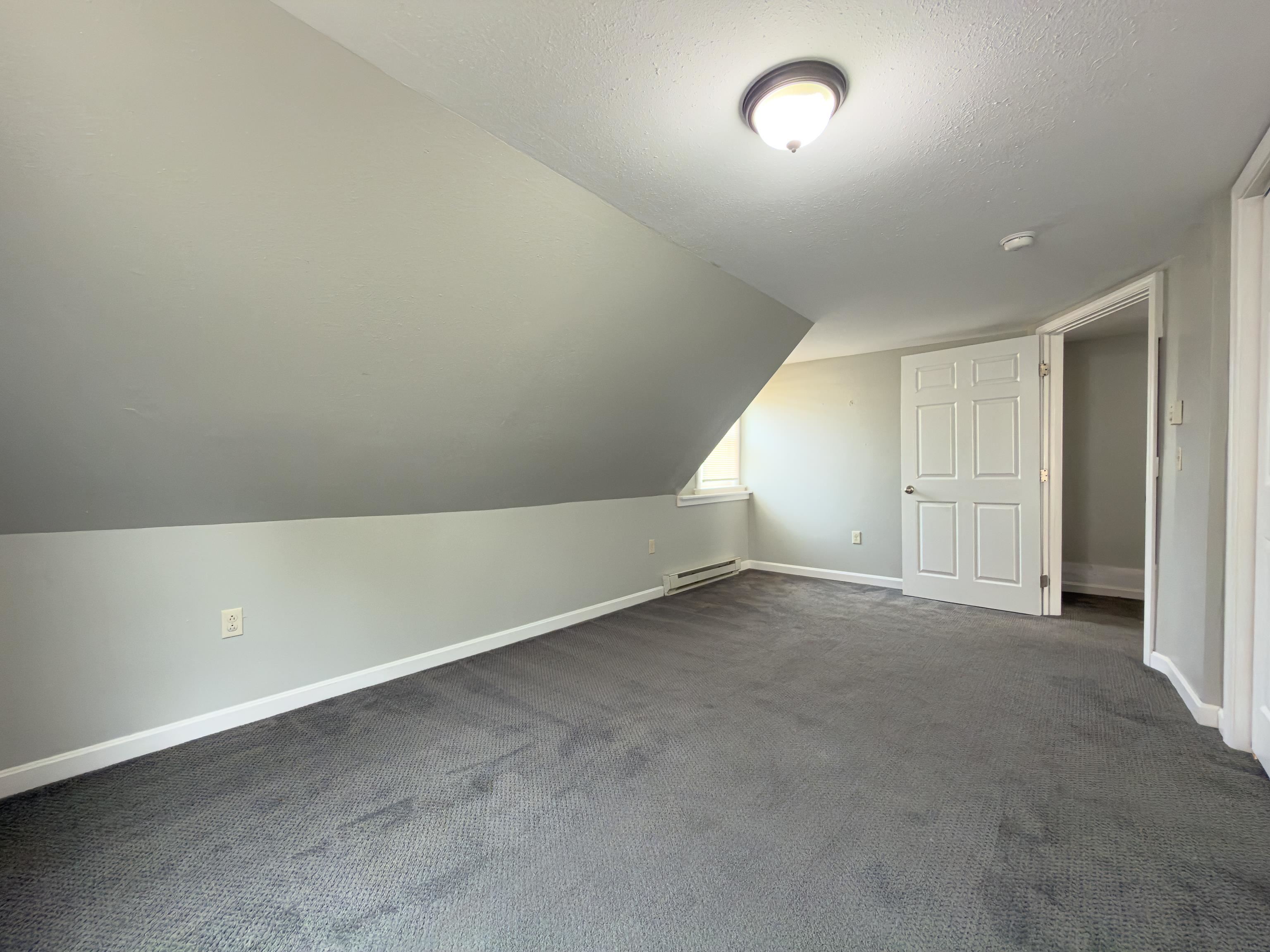31-33 Saranac Street Property Photo 12