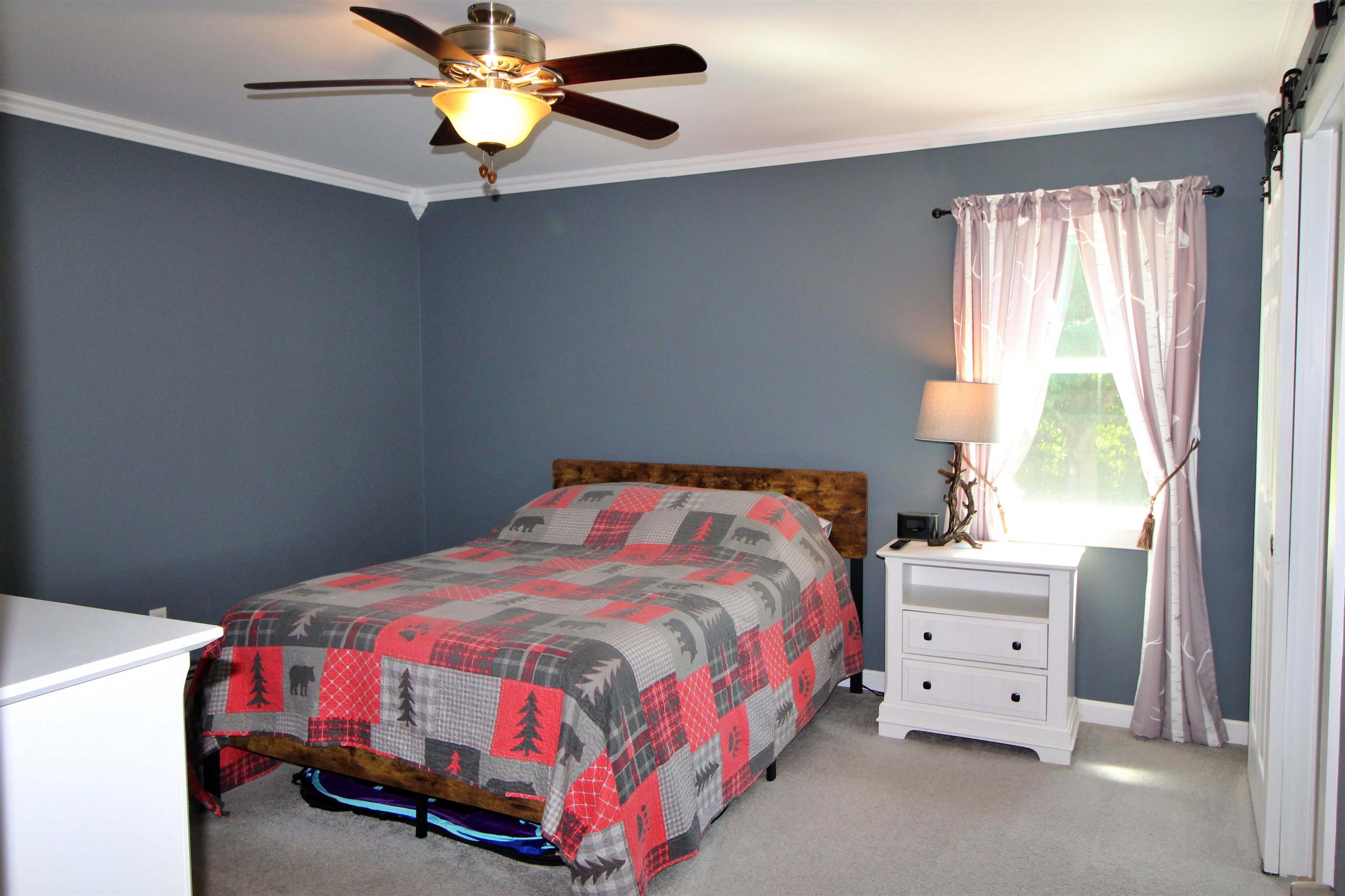 387 St. Albans Road Property Photo 33