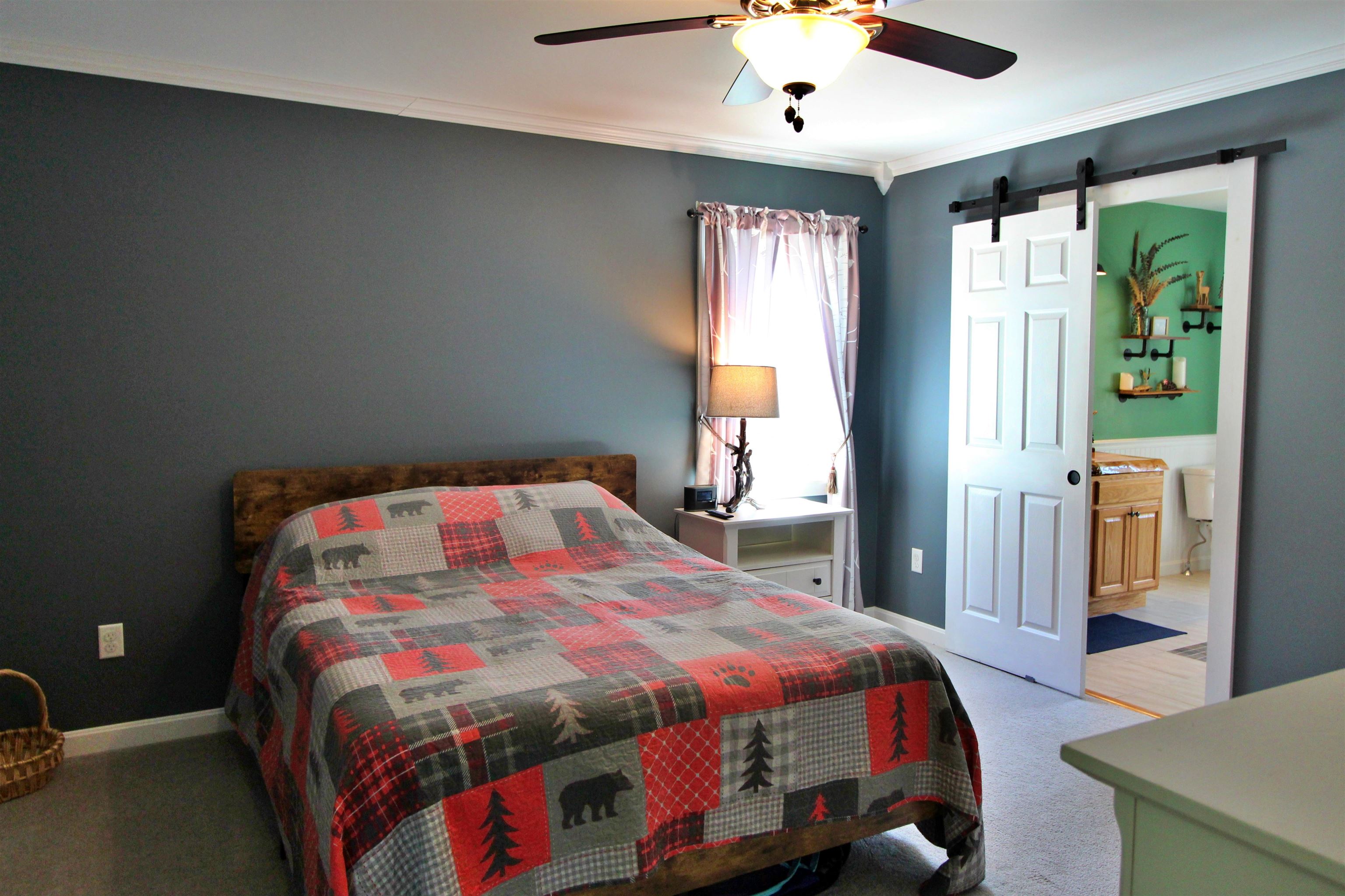 387 St. Albans Road Property Photo 34