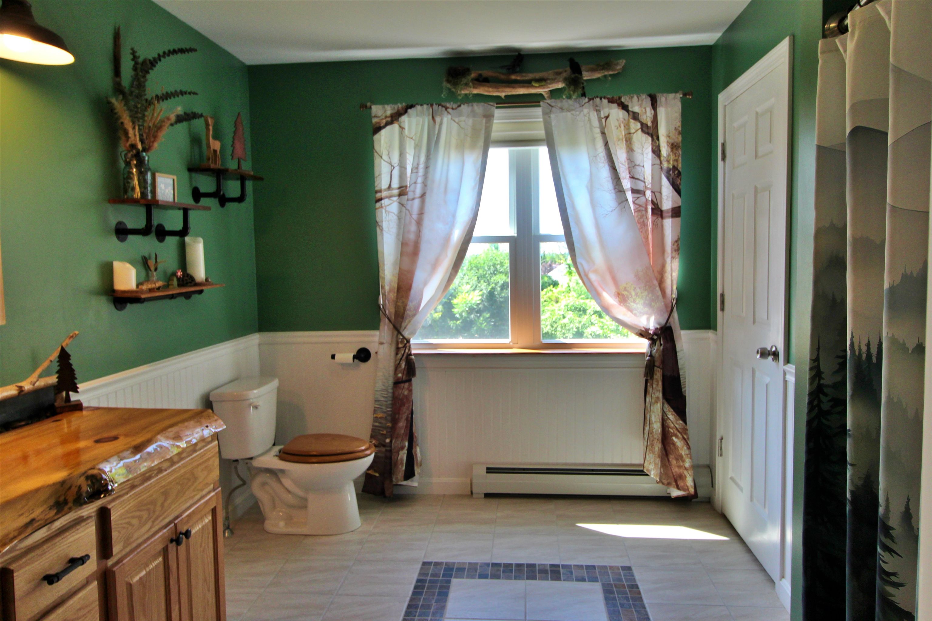 387 St. Albans Road Property Photo 37