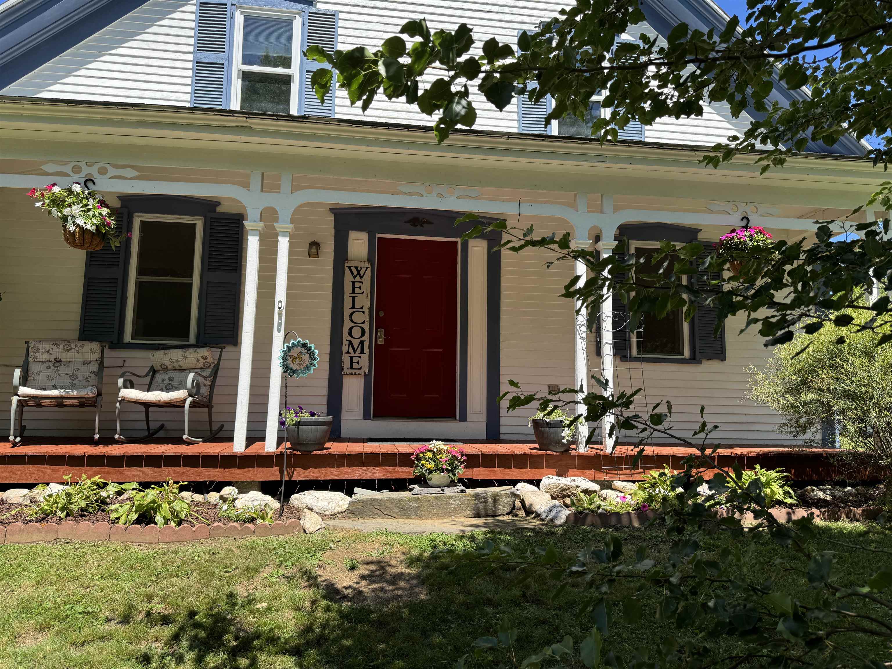 136 Village Road Property Photo 1