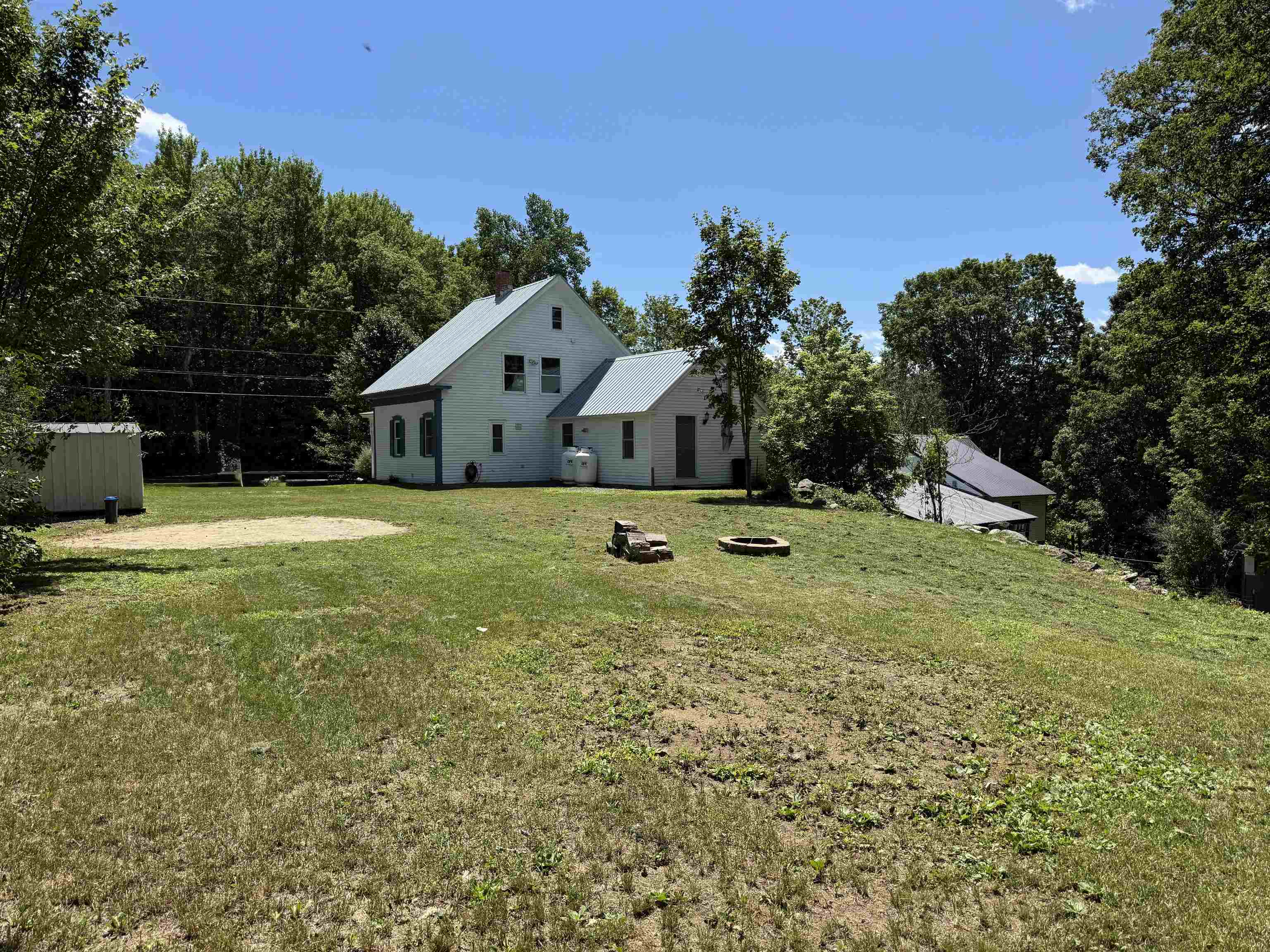 136 Village Road Property Photo 5