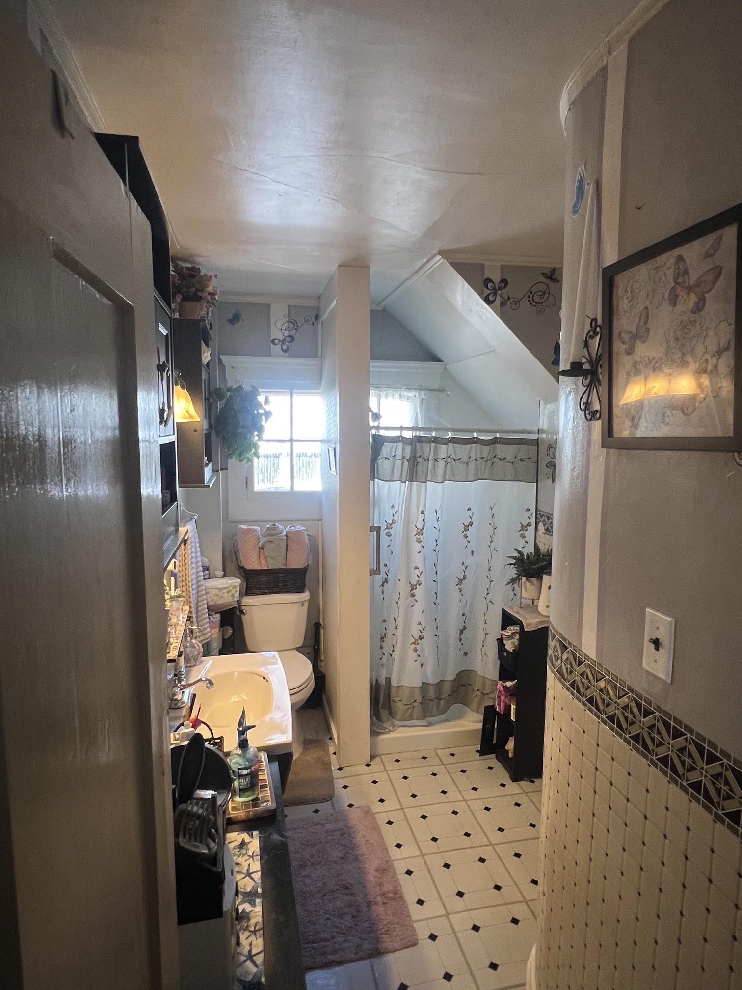 556 Main Street Property Photo 25