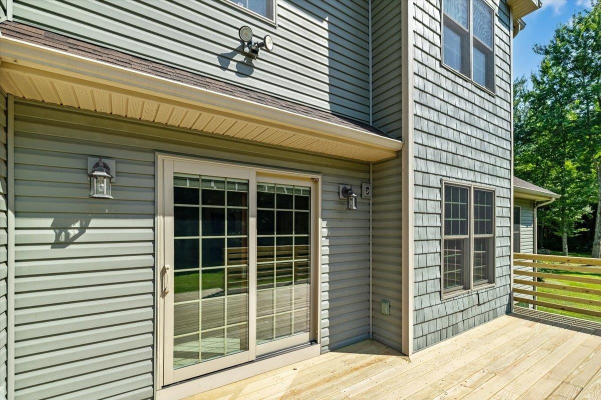 96 Hardscrabble Road Property Photo 11