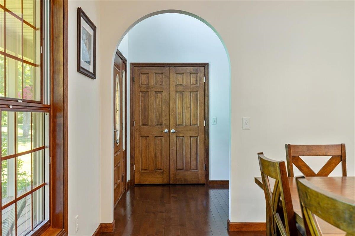 96 Hardscrabble Road Property Photo 22