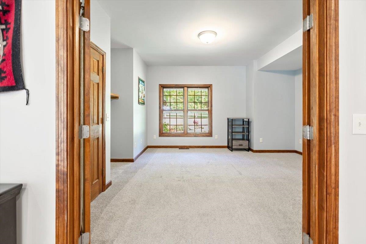 96 Hardscrabble Road Property Photo 26