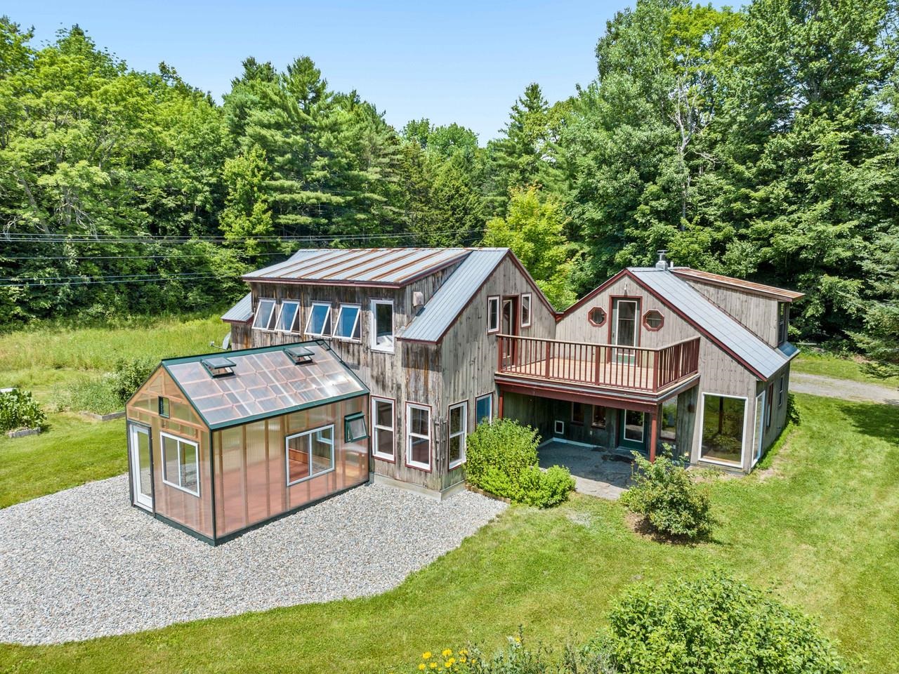 663 Guyette Road Property Photo 1
