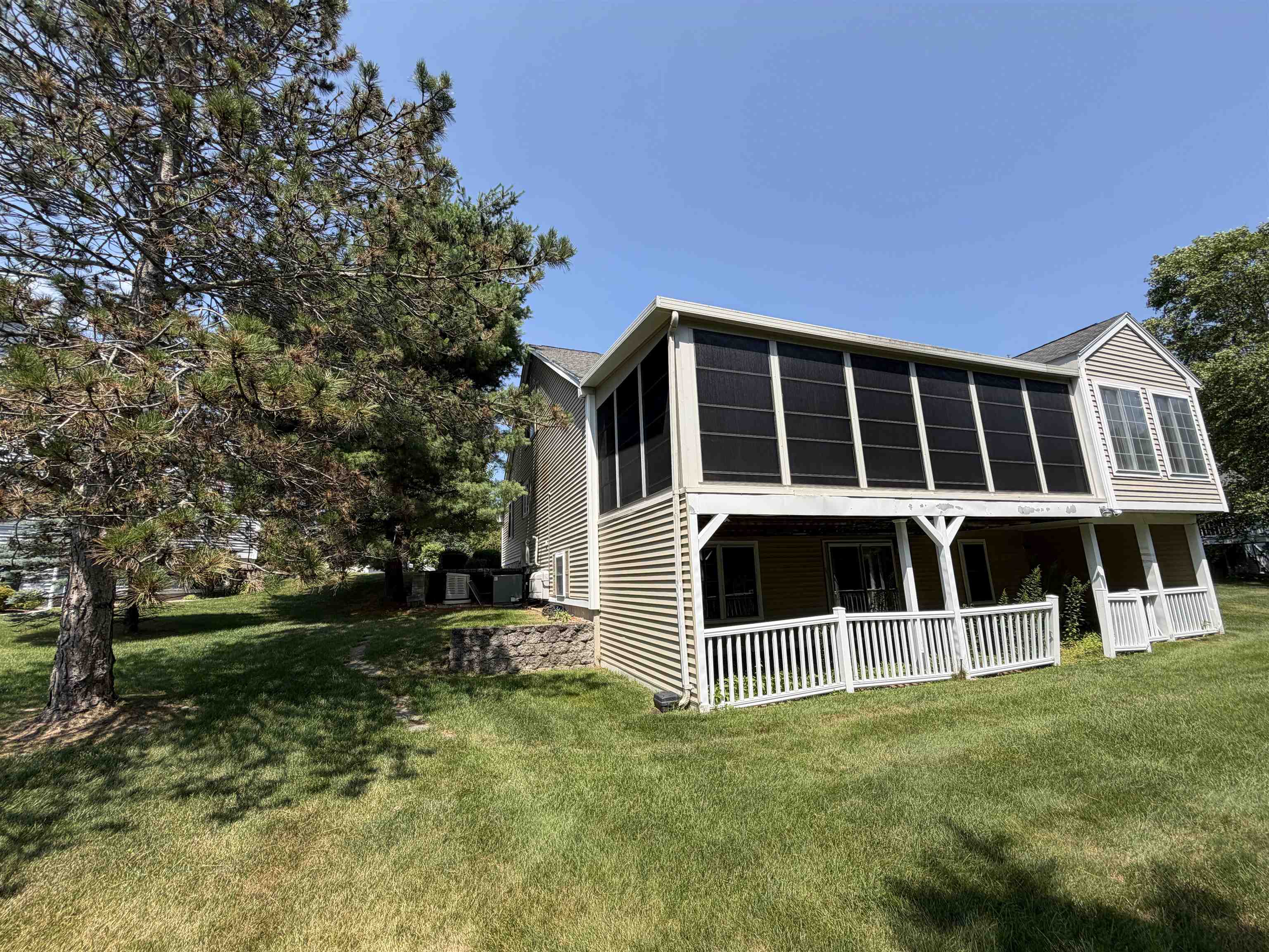 12 Twin Pond Circle Property Photo 3