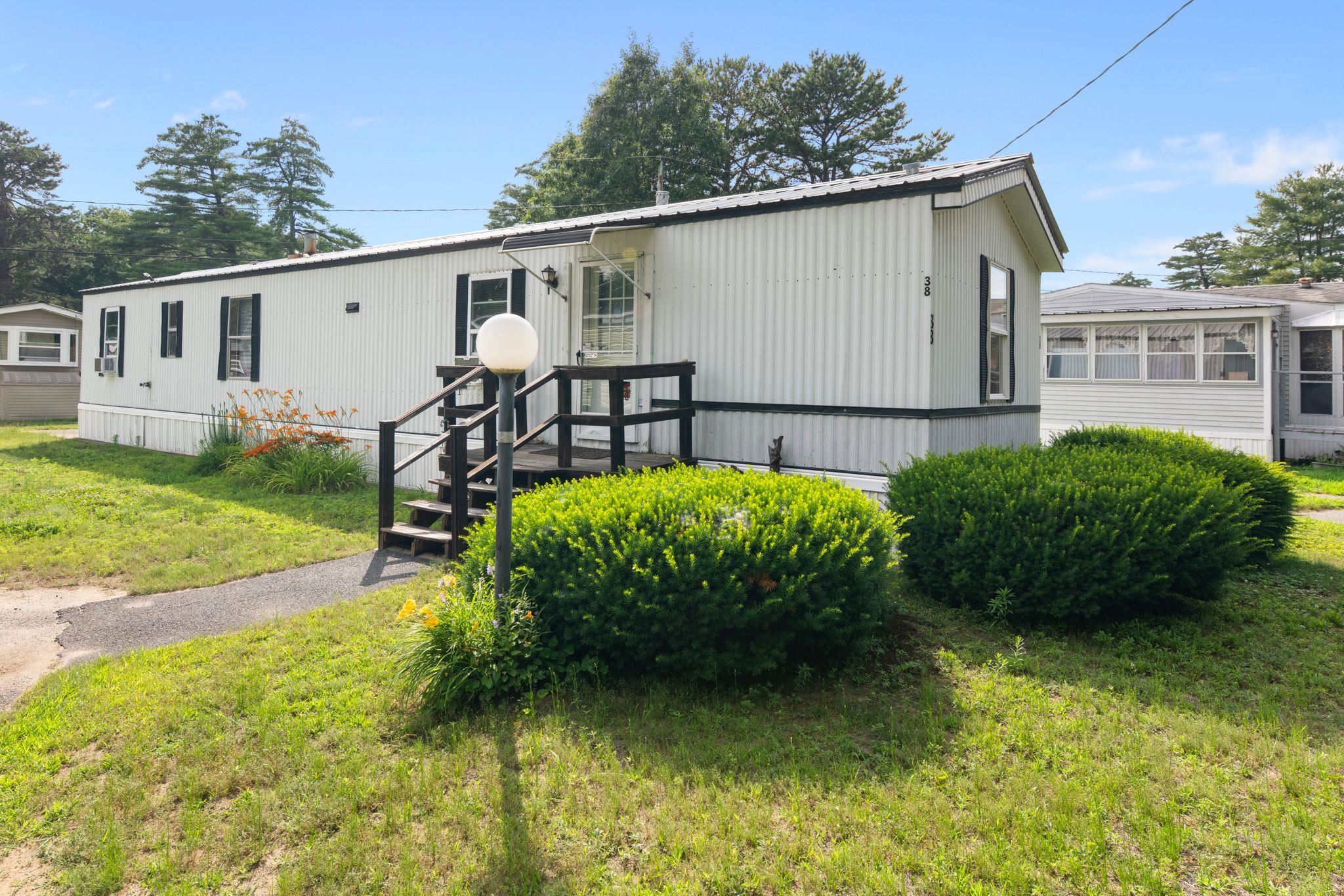 38 Pine Street Property Photo 8
