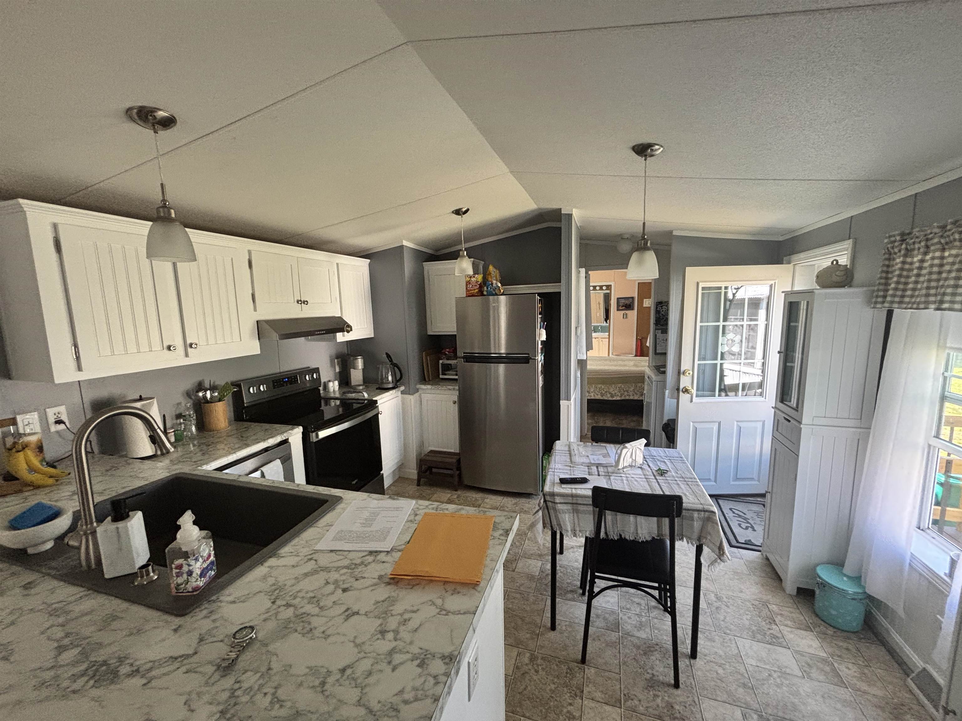 14 Chestnut Road Property Photo 5