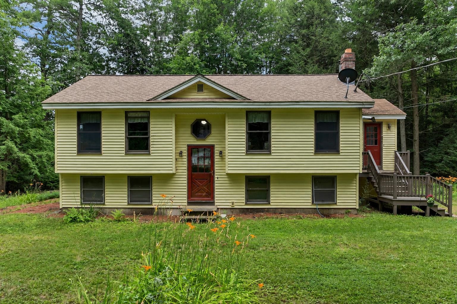 52 Pine Grove Lane Property Photo 1