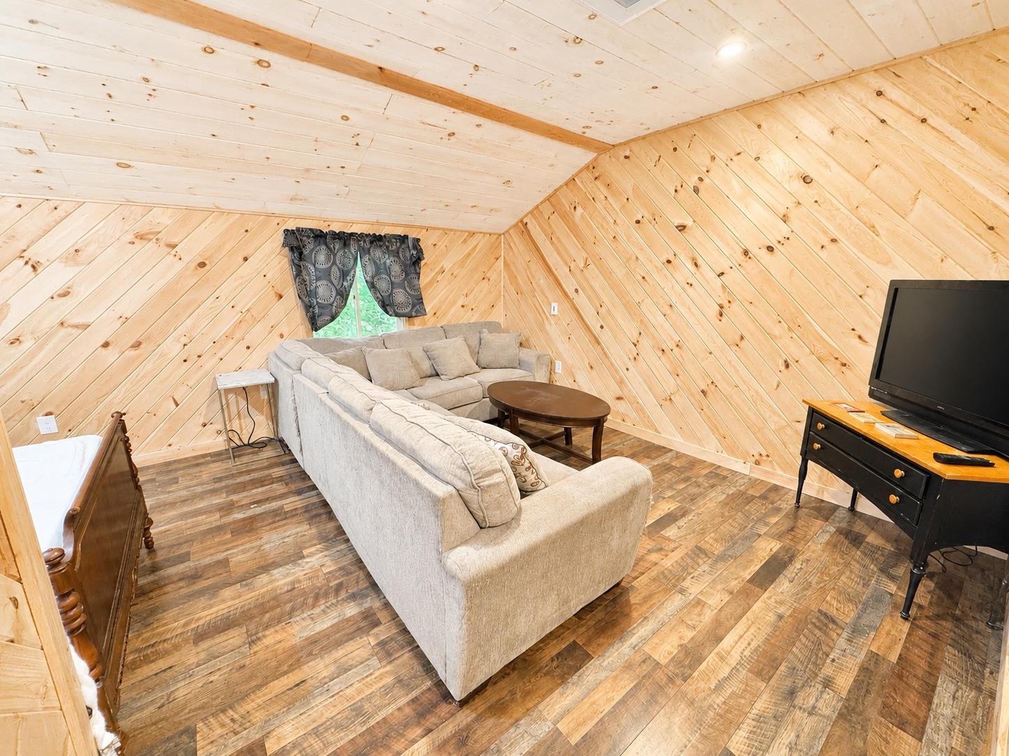 173 Beaver Meadow Road Property Photo 16