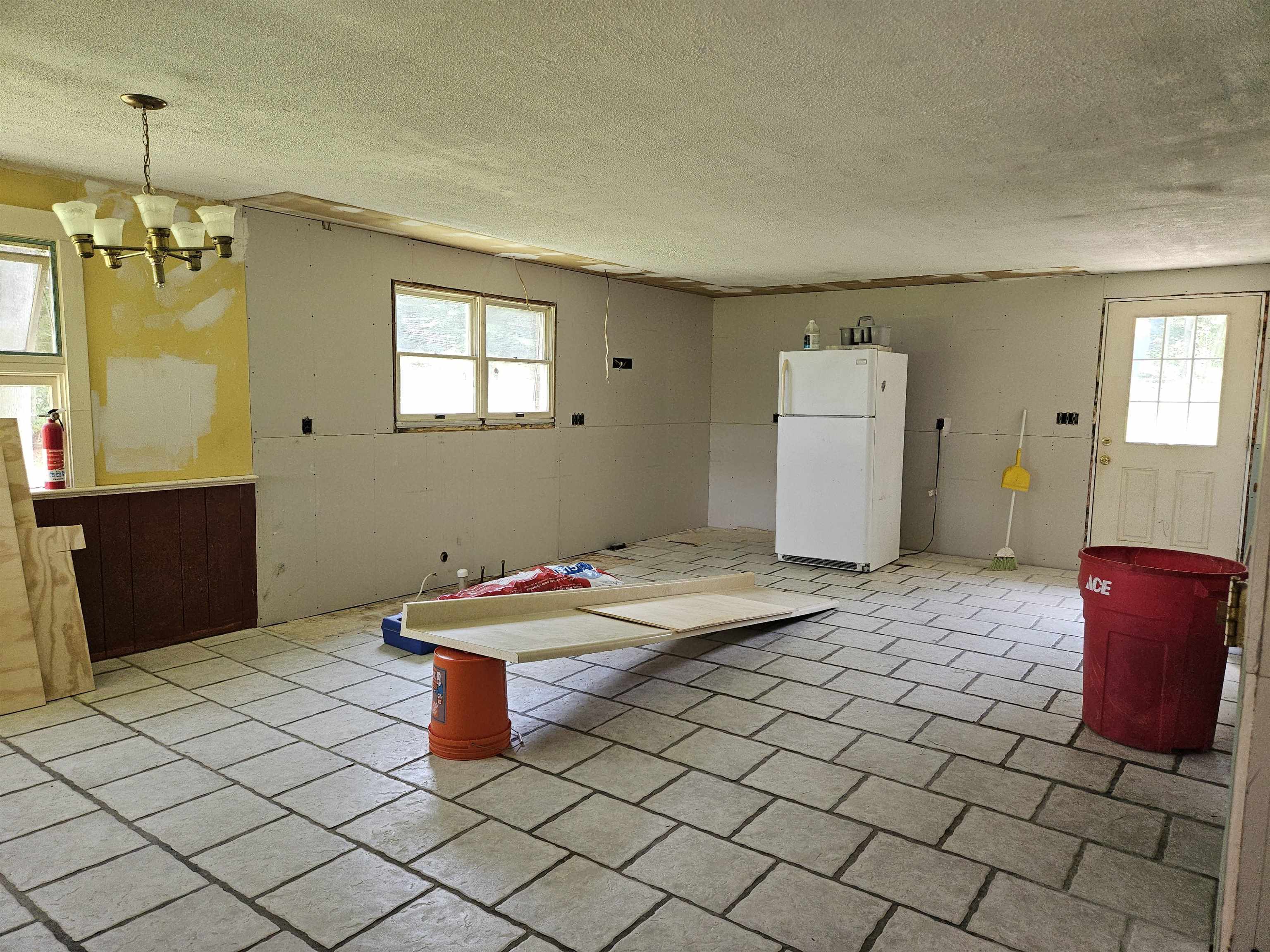 14 Bellmore Drive Property Photo 3
