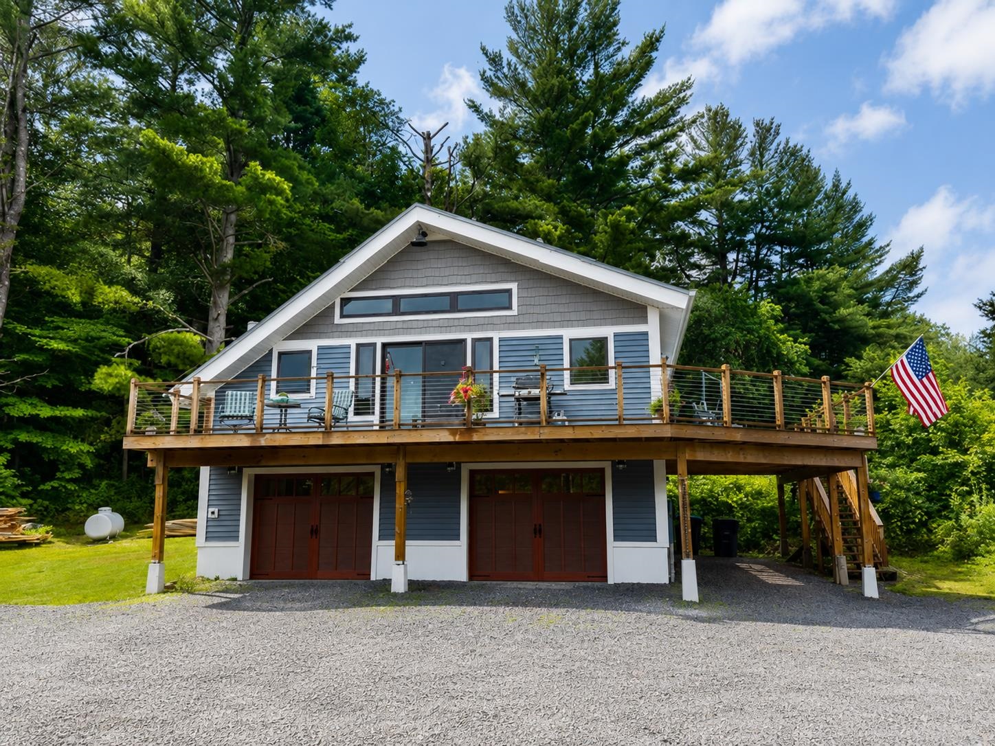 225 Redfield Road Property Photo 1