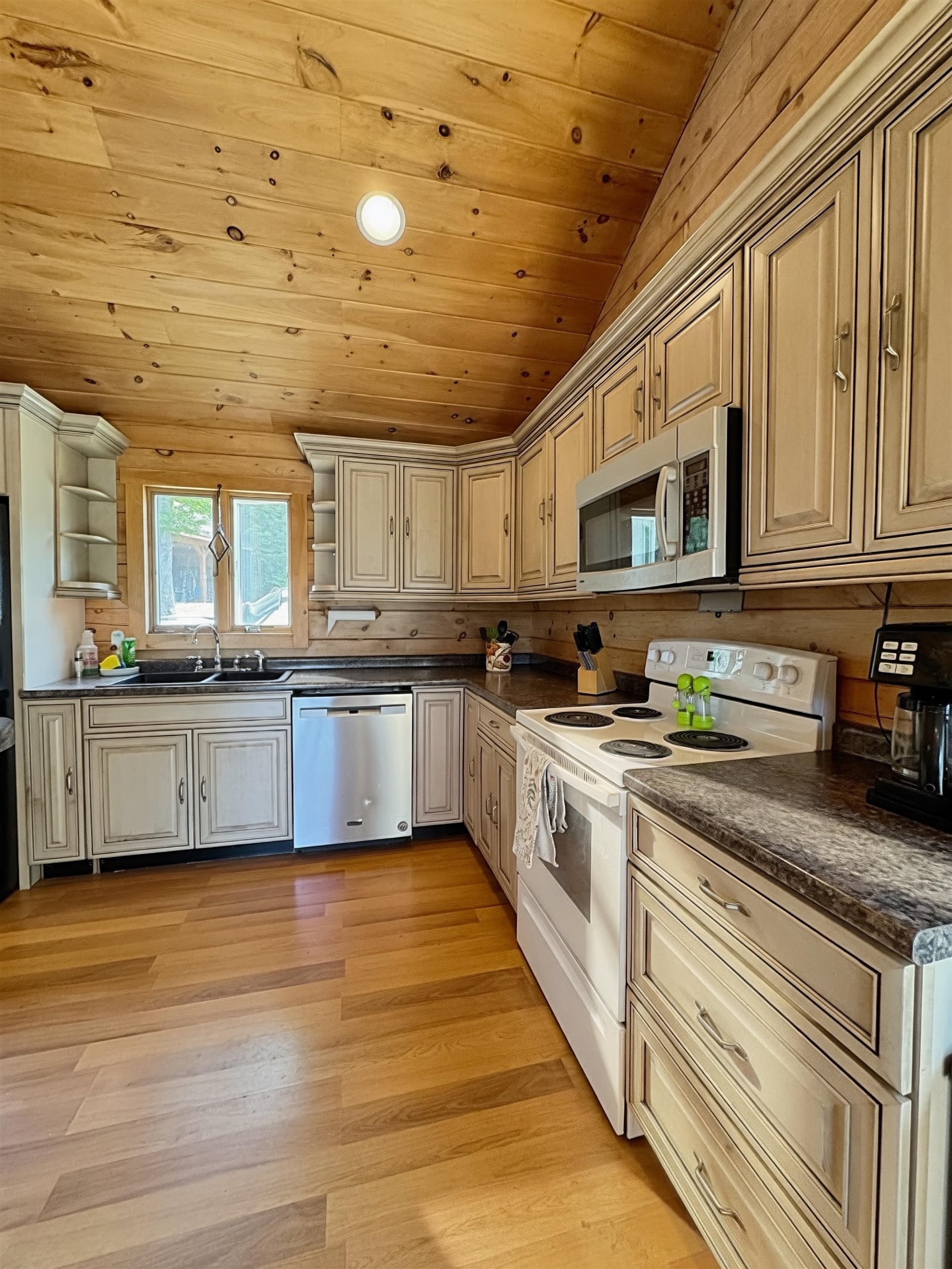 175 Beechwood Drive Property Photo 11