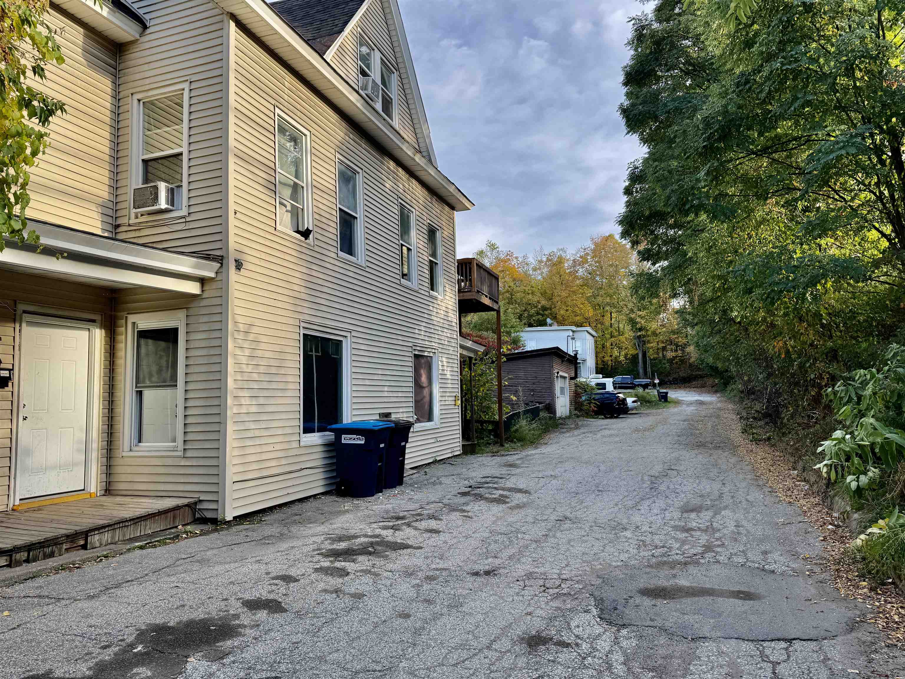6 Hooker Avenue Property Photo 3