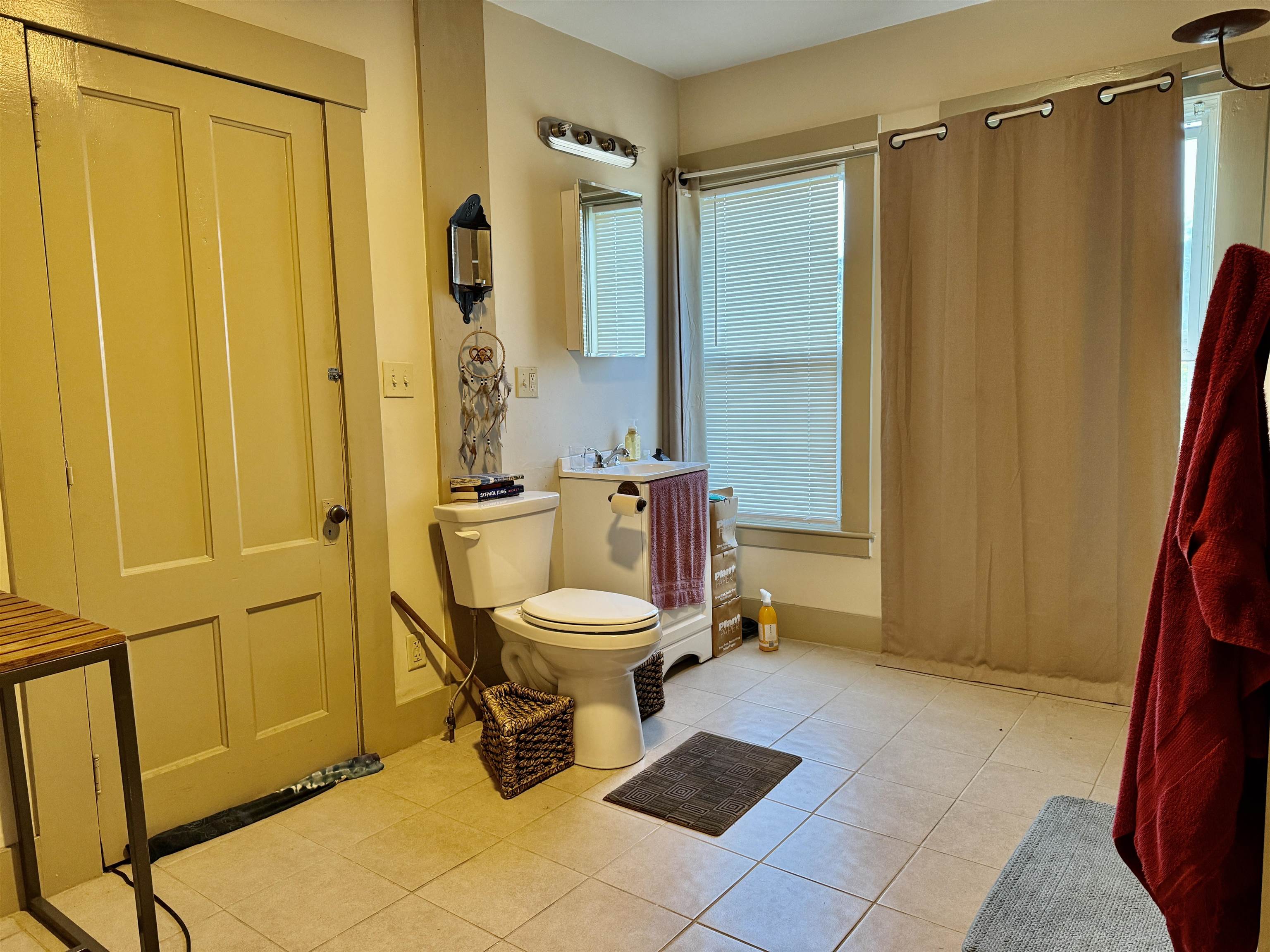 6 Hooker Avenue Property Photo 19