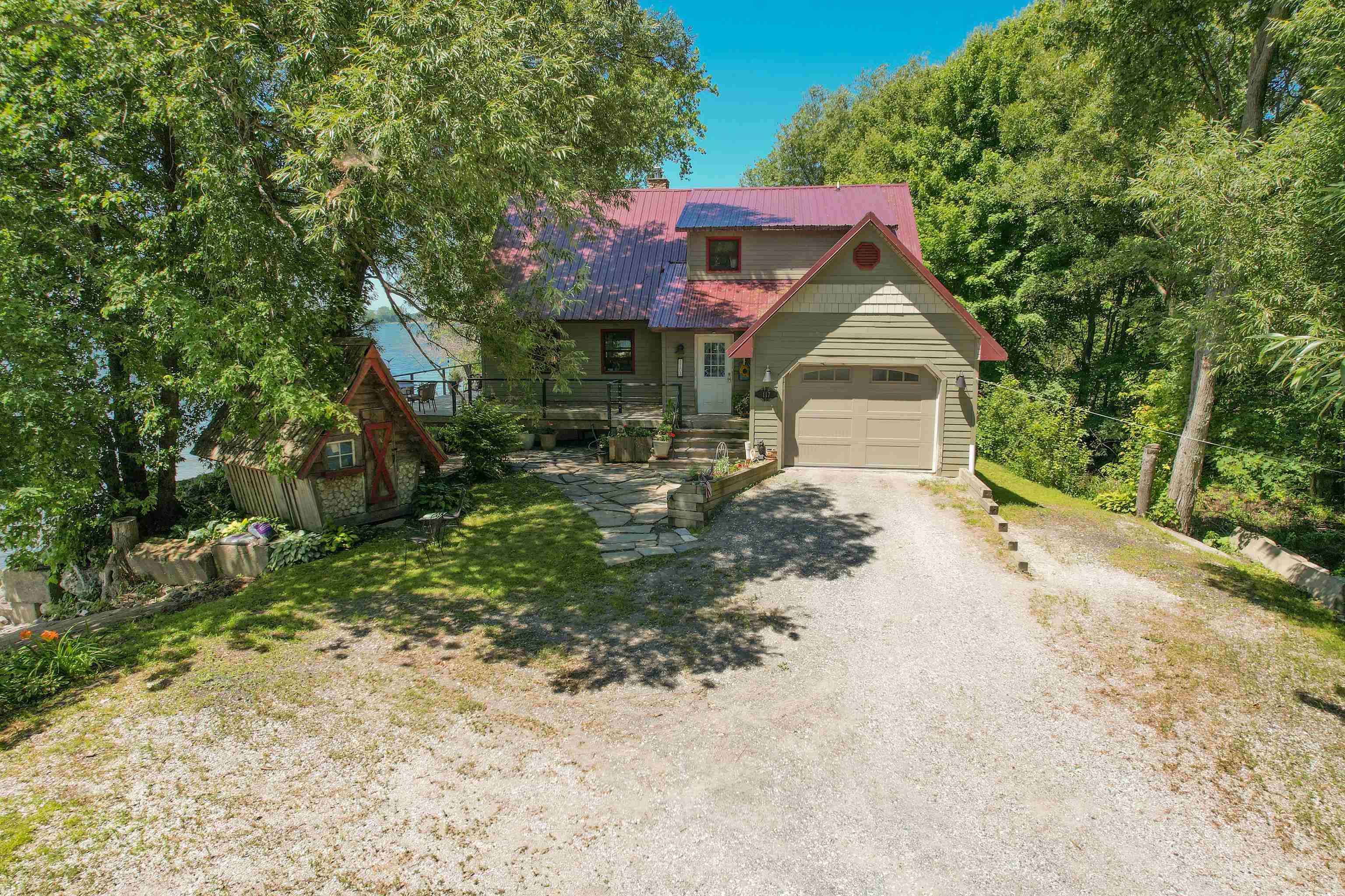 1103 Firehouse Road Property Photo 3