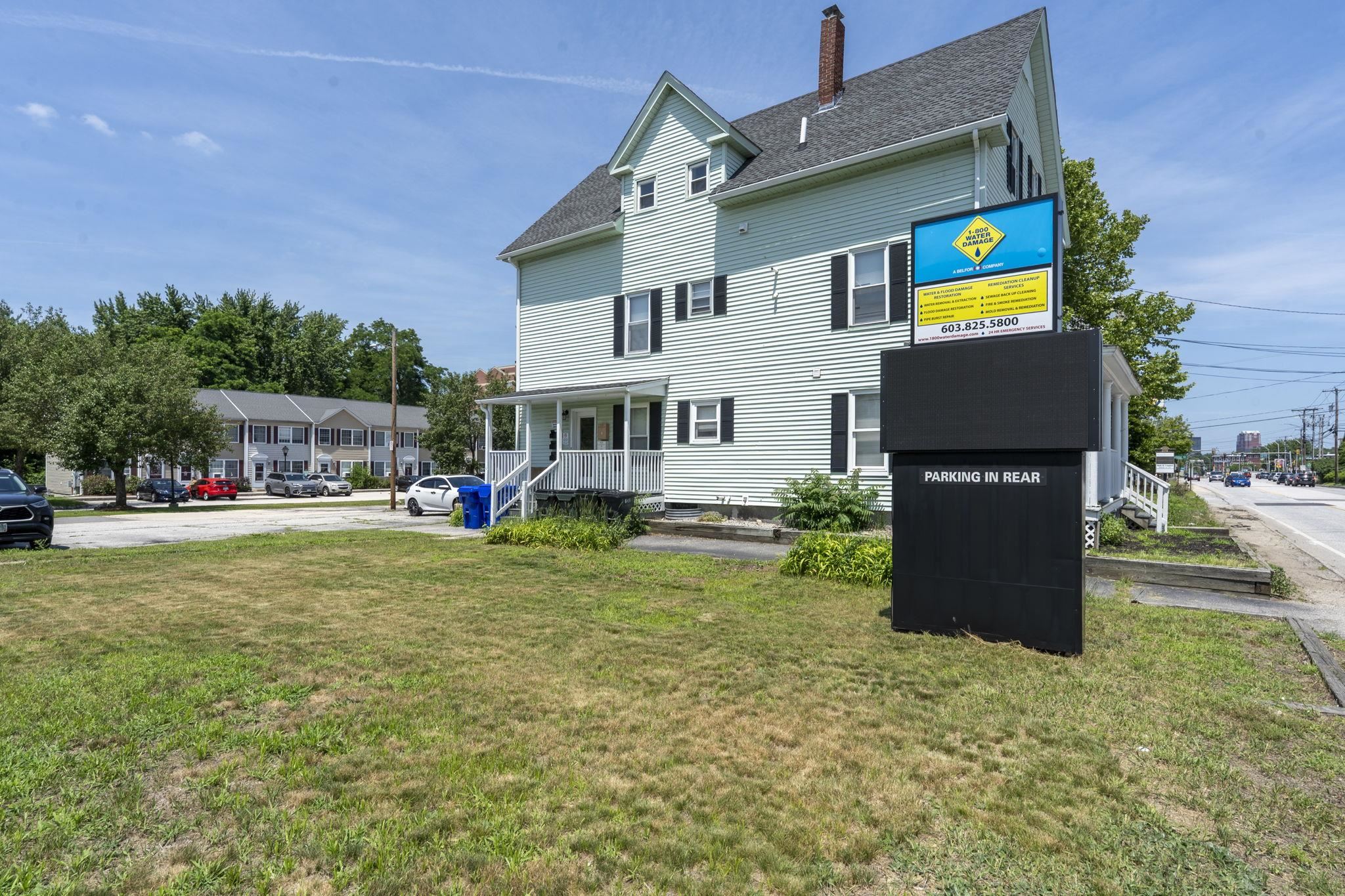 649 Second Street Property Photo 4