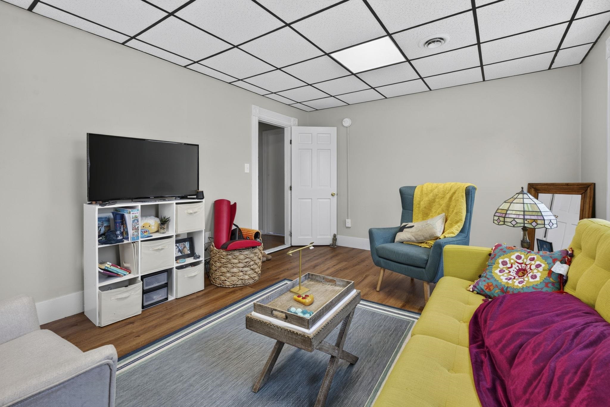 649 Second Street Property Photo 7