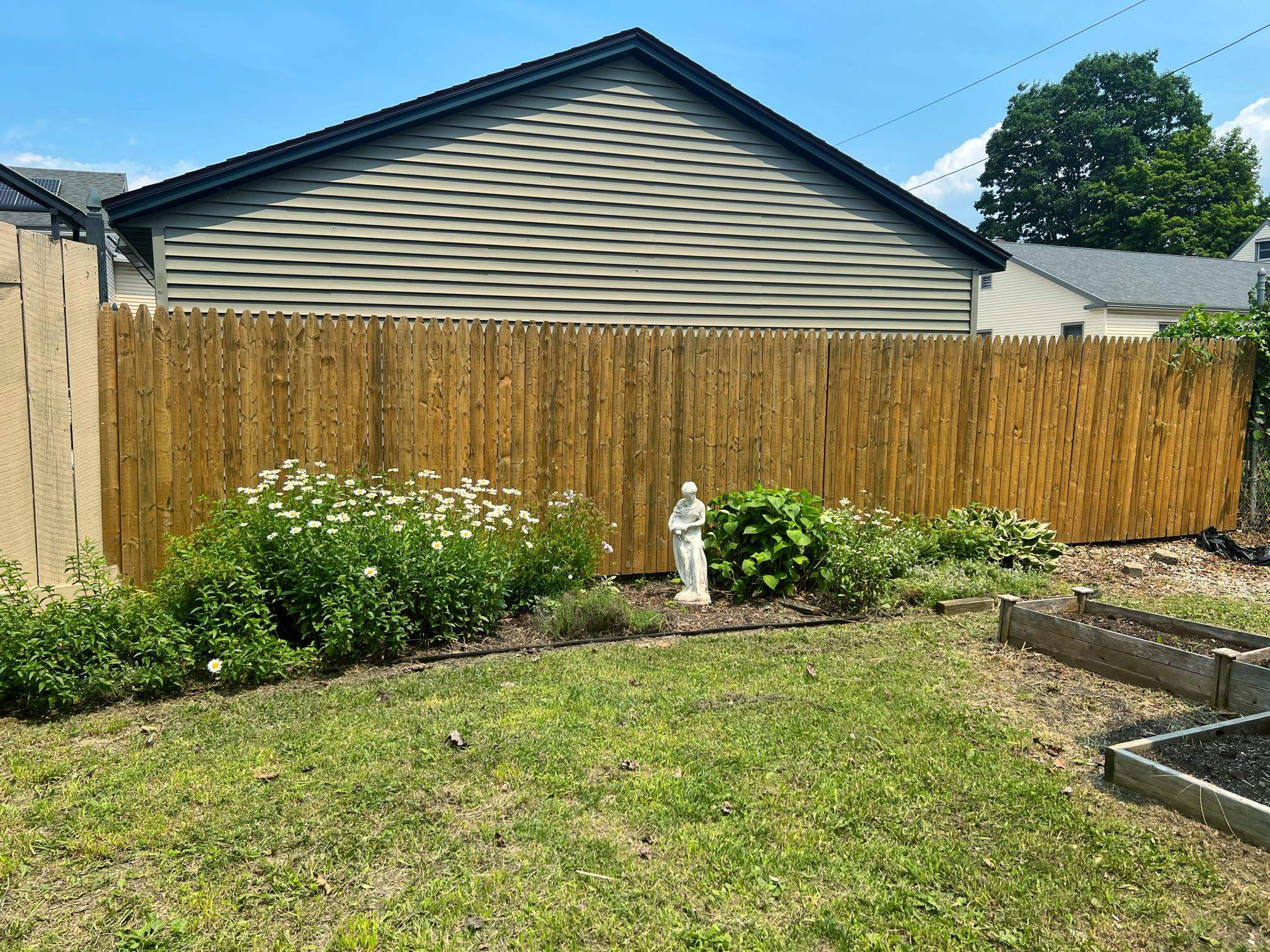 36 Summer Street Property Photo 3