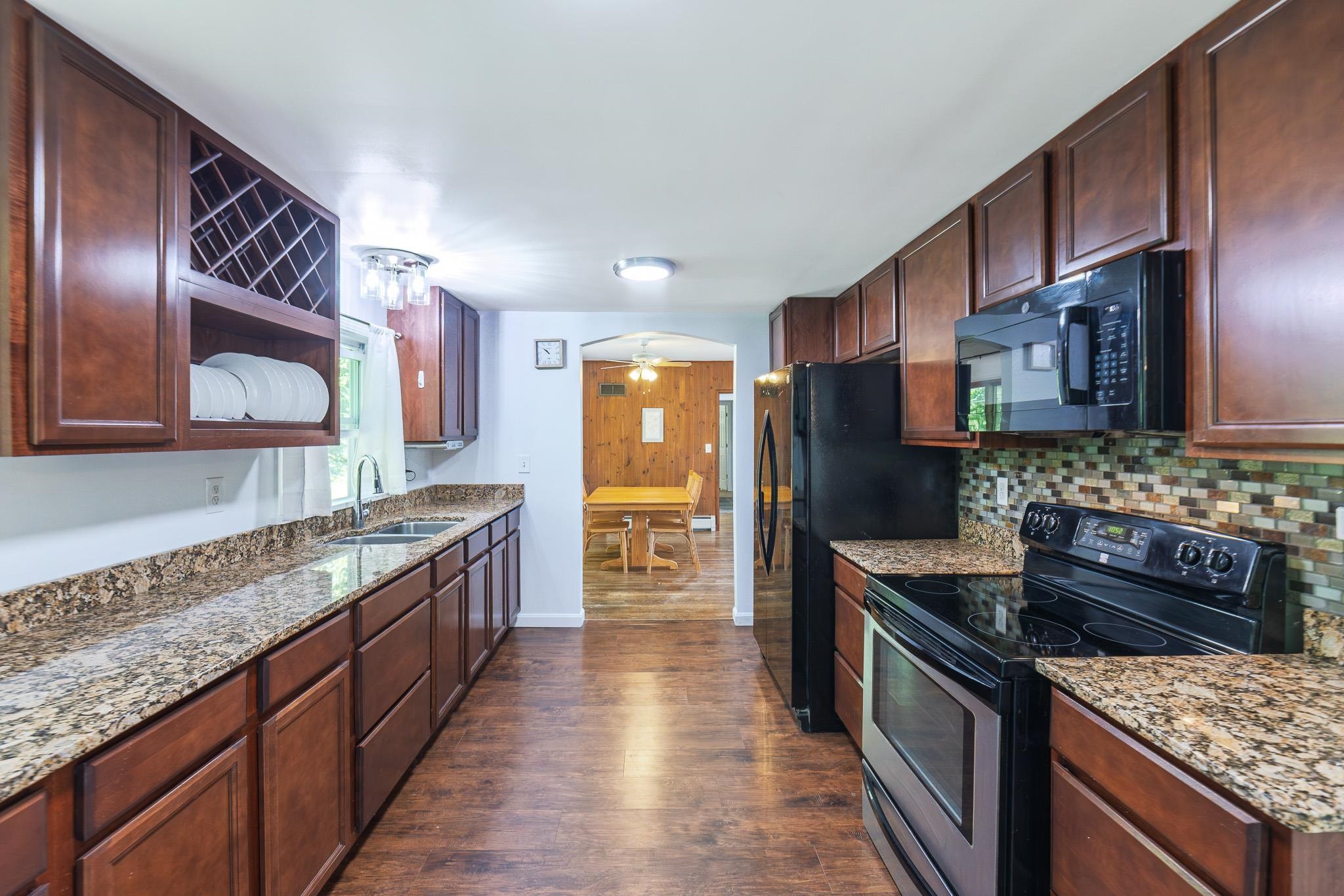 210 Hanover Street Property Photo 16