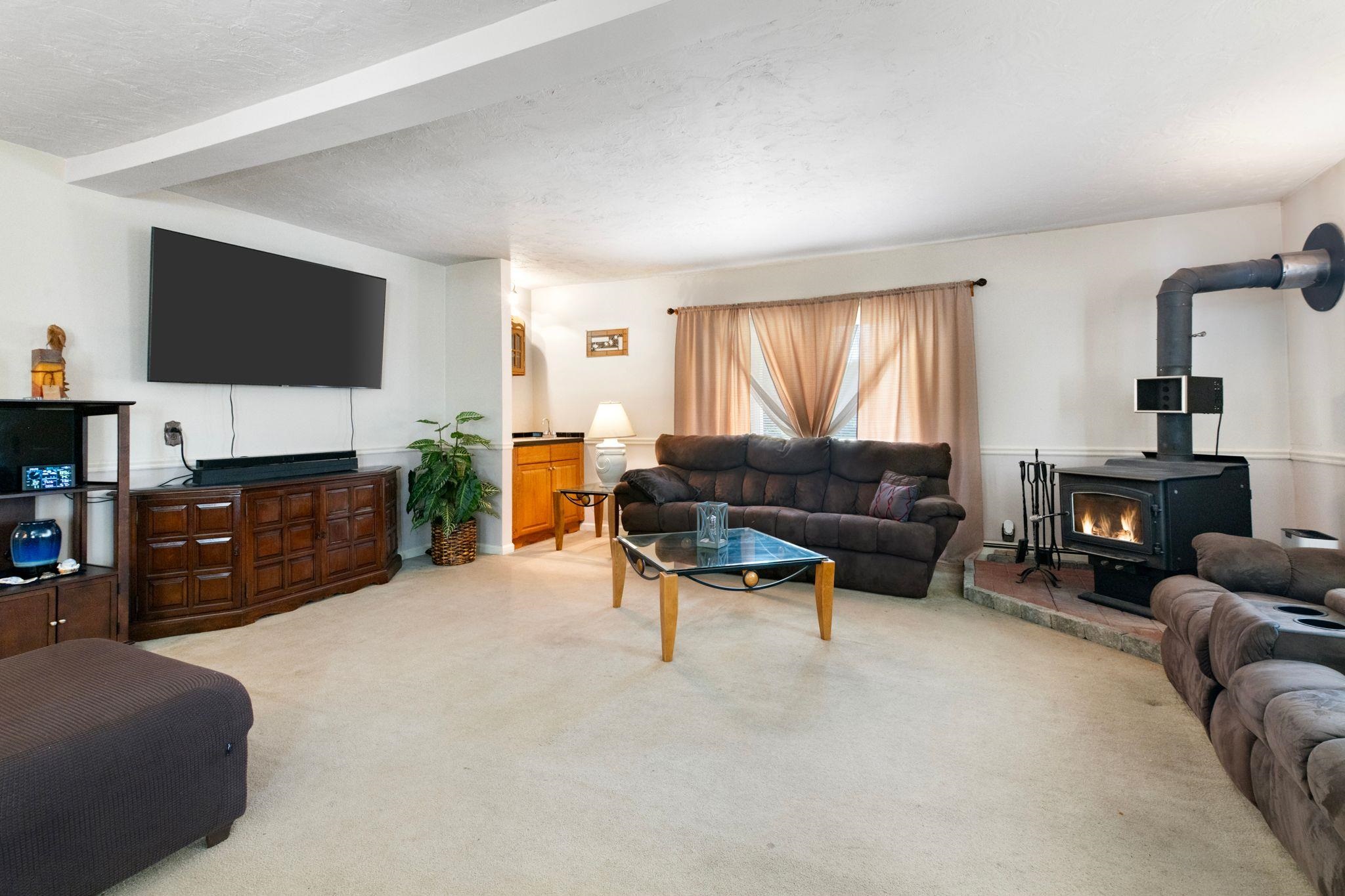 13 Brookside Lane Property Photo 15