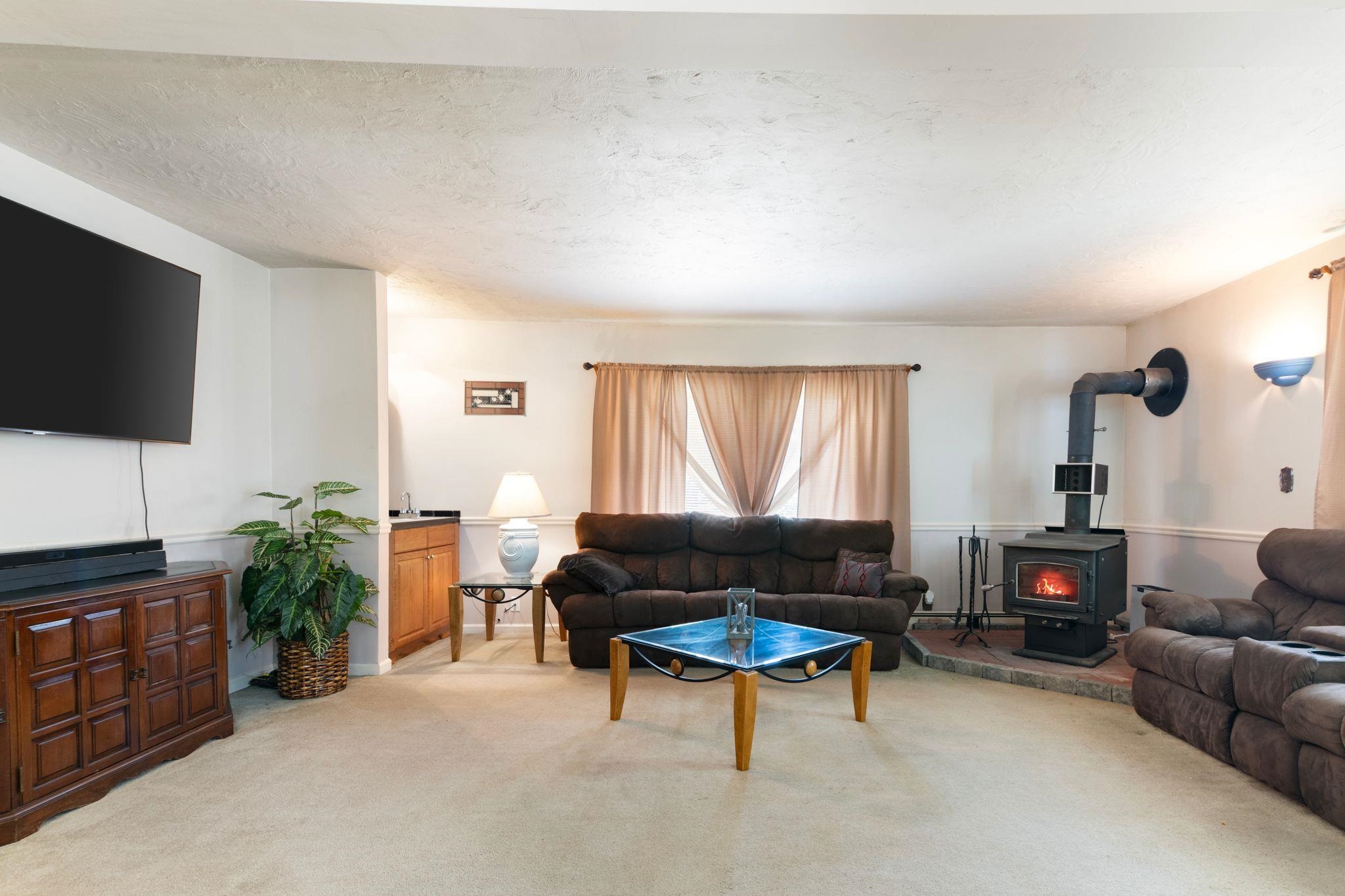 13 Brookside Lane Property Photo 16