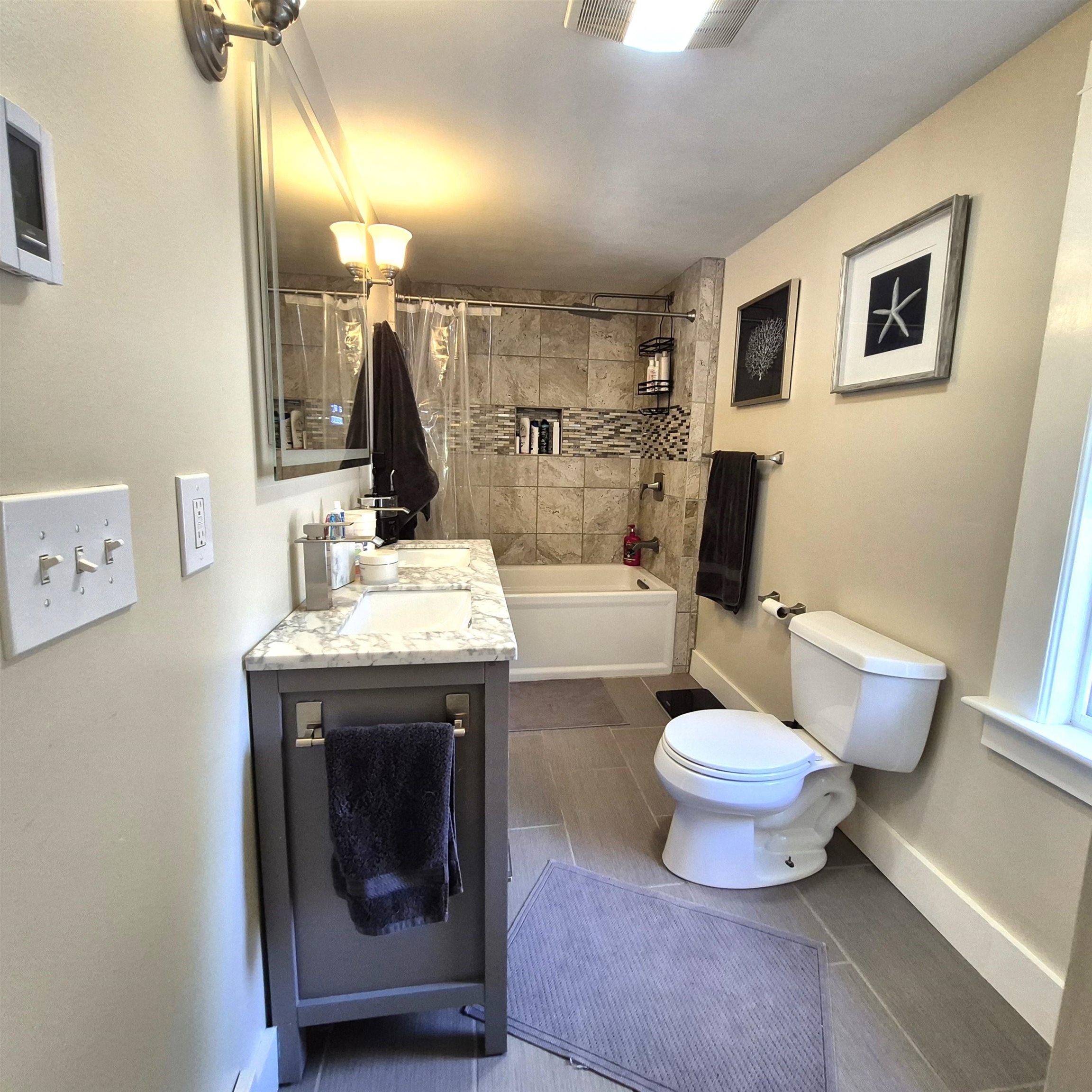 20 Bay Street Property Photo 21