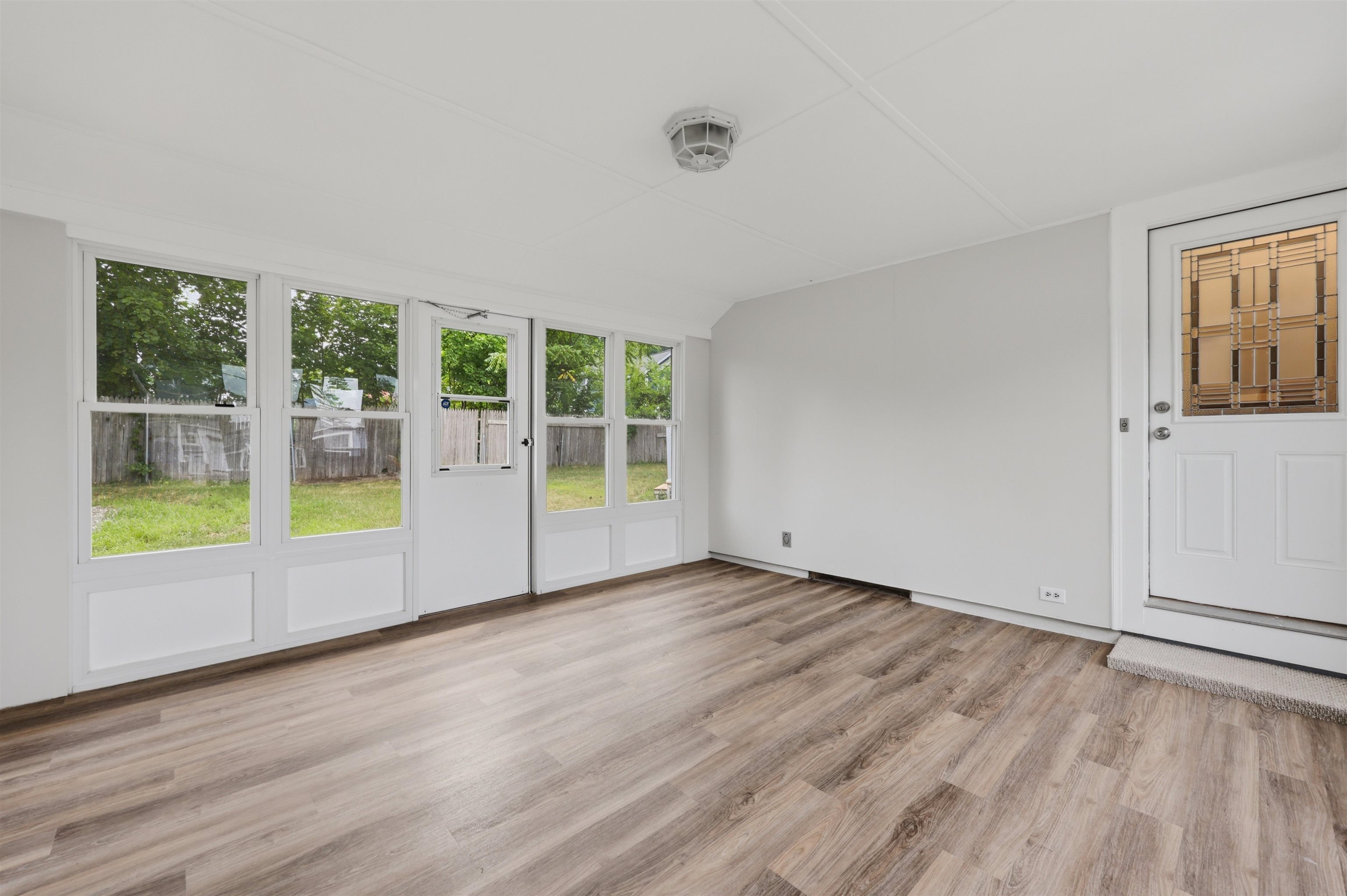 12 Morton Street Property Photo 18