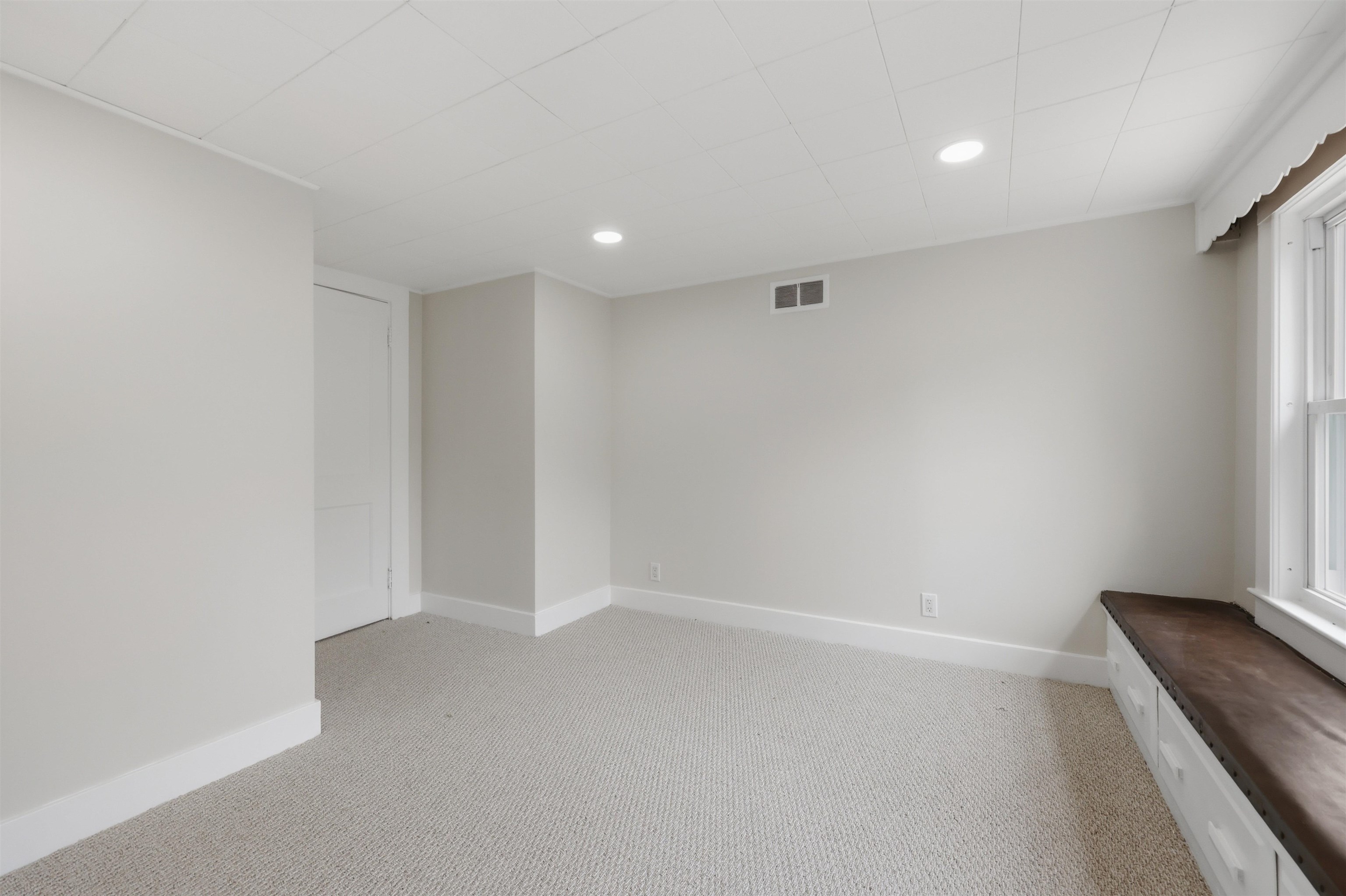 12 Morton Street Property Photo 28