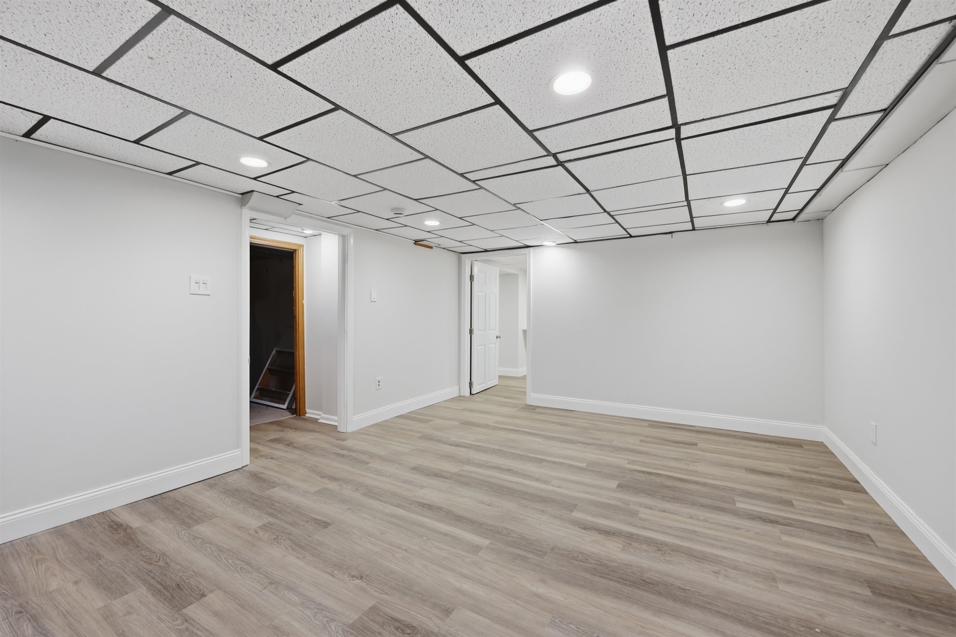 12 Morton Street Property Photo 32