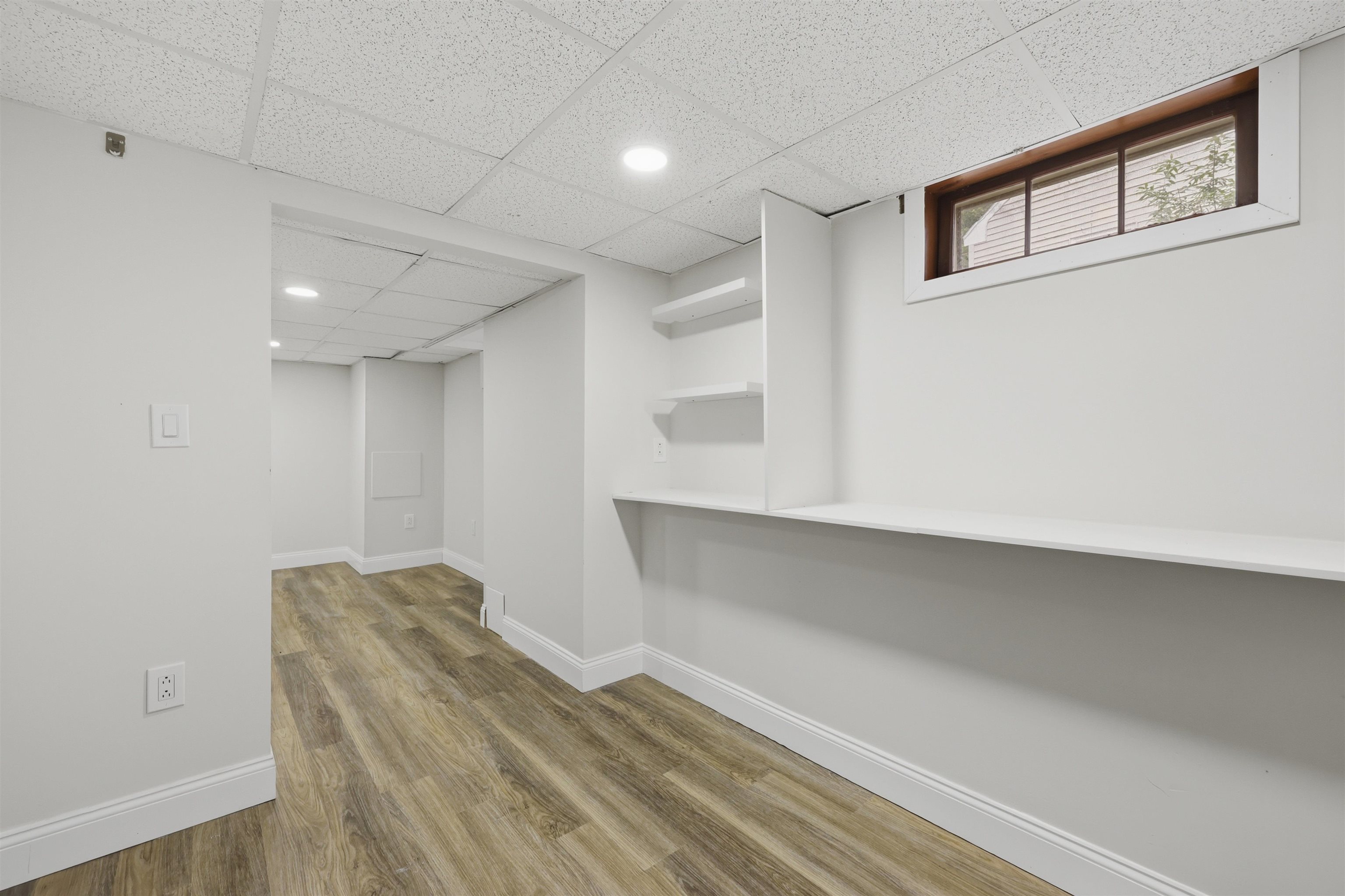 12 Morton Street Property Photo 35