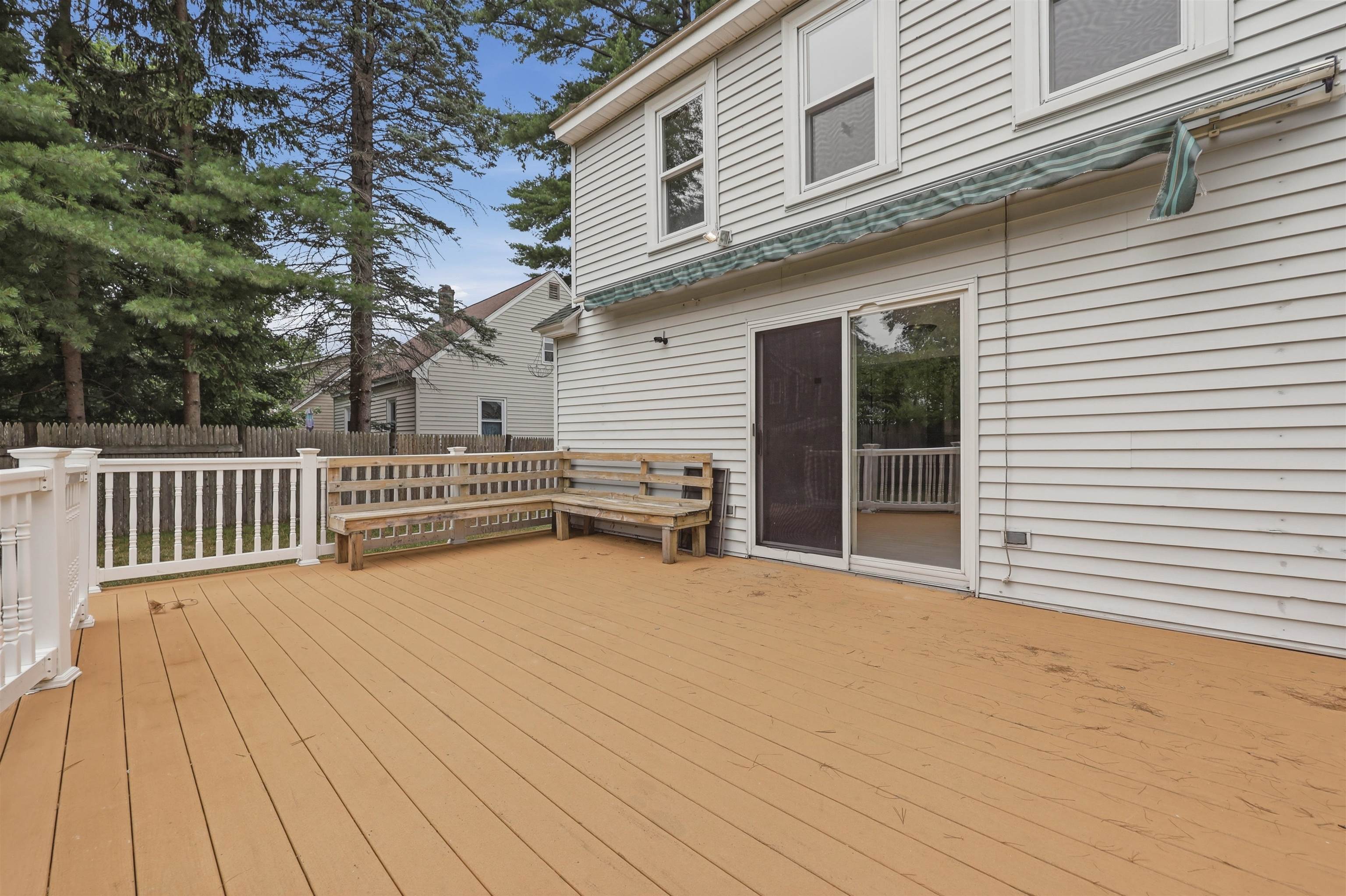 12 Morton Street Property Photo 37