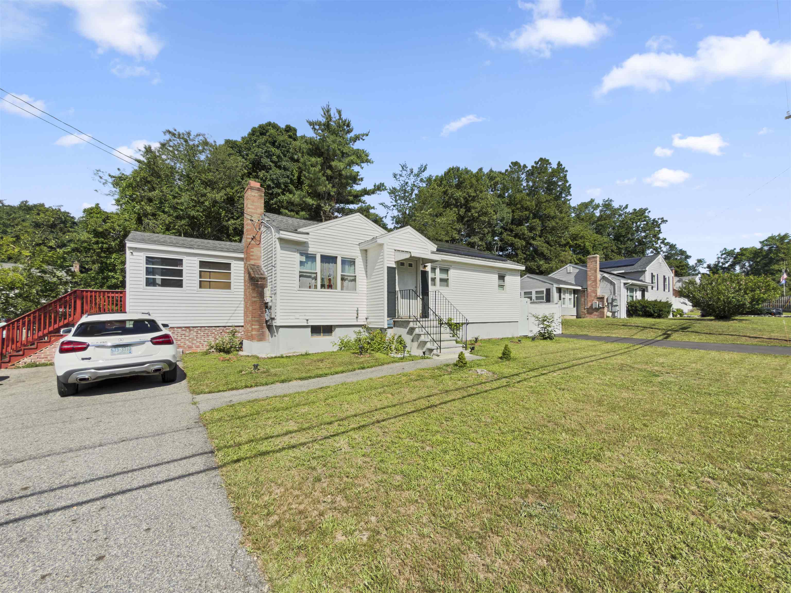 8 Haigh Avenue Property Photo 2