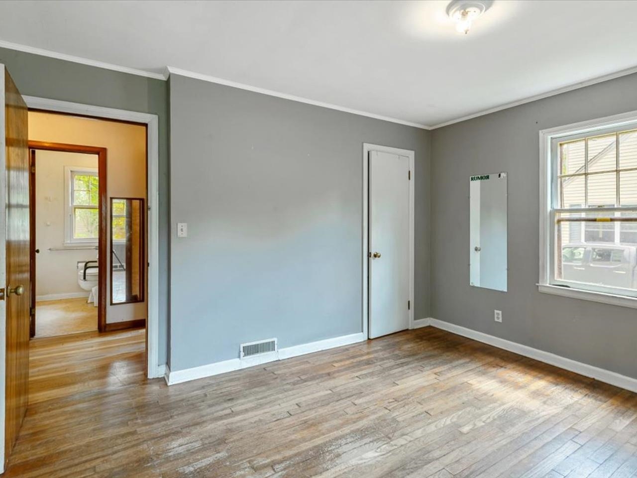 108 Iroquois Avenue Property Photo 14
