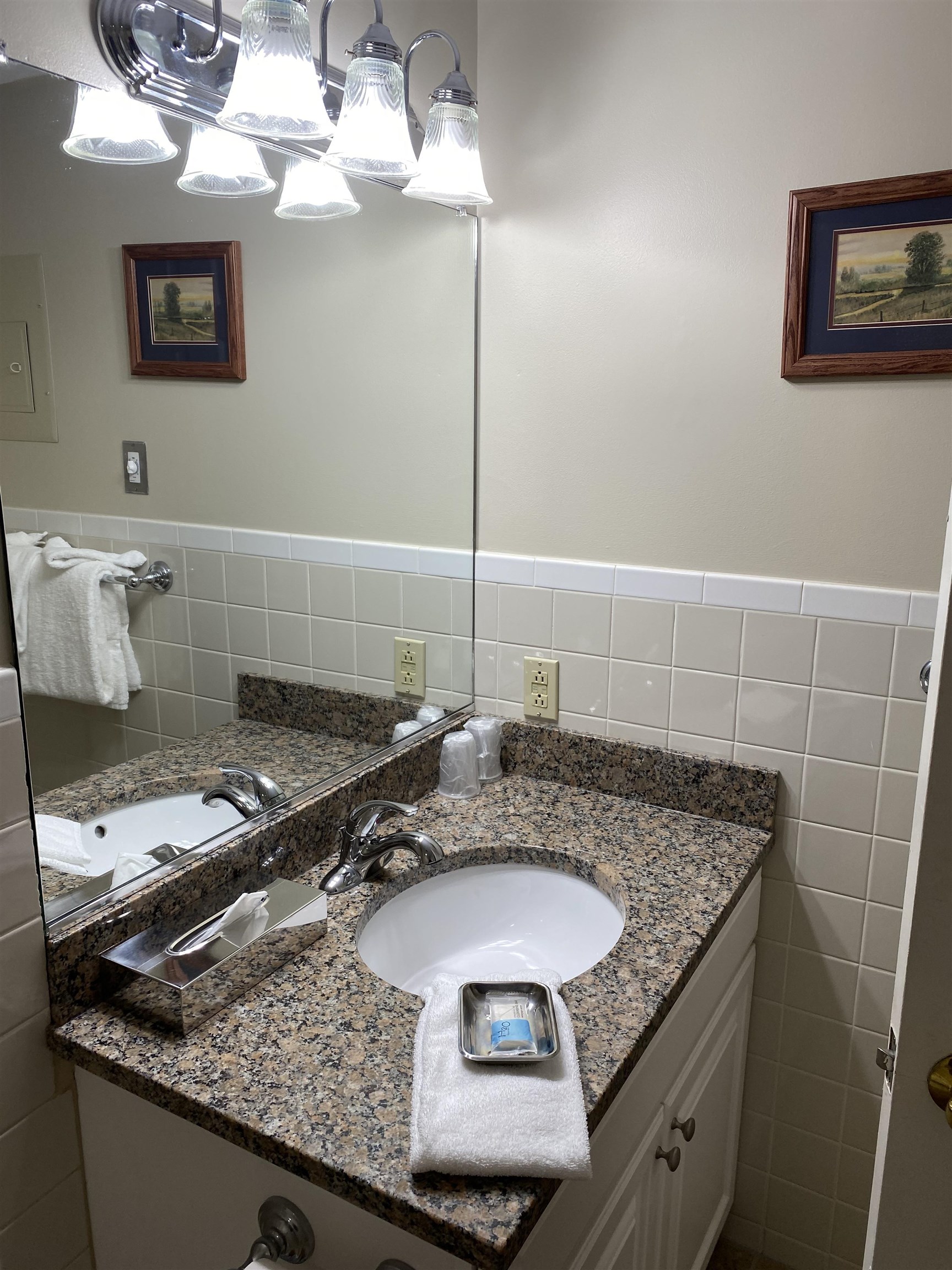 2760 Nh Route 16 Property Photo 3