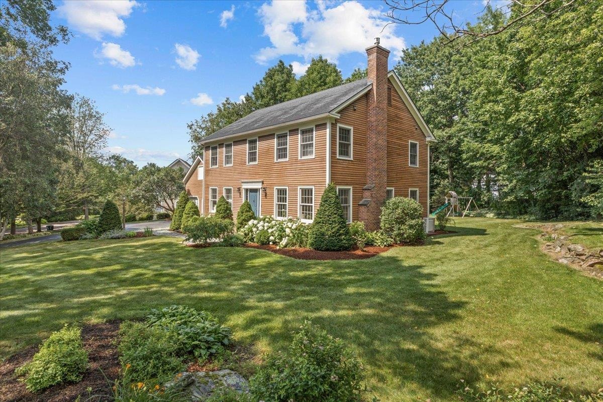 10 Brownell Way Property Photo 1