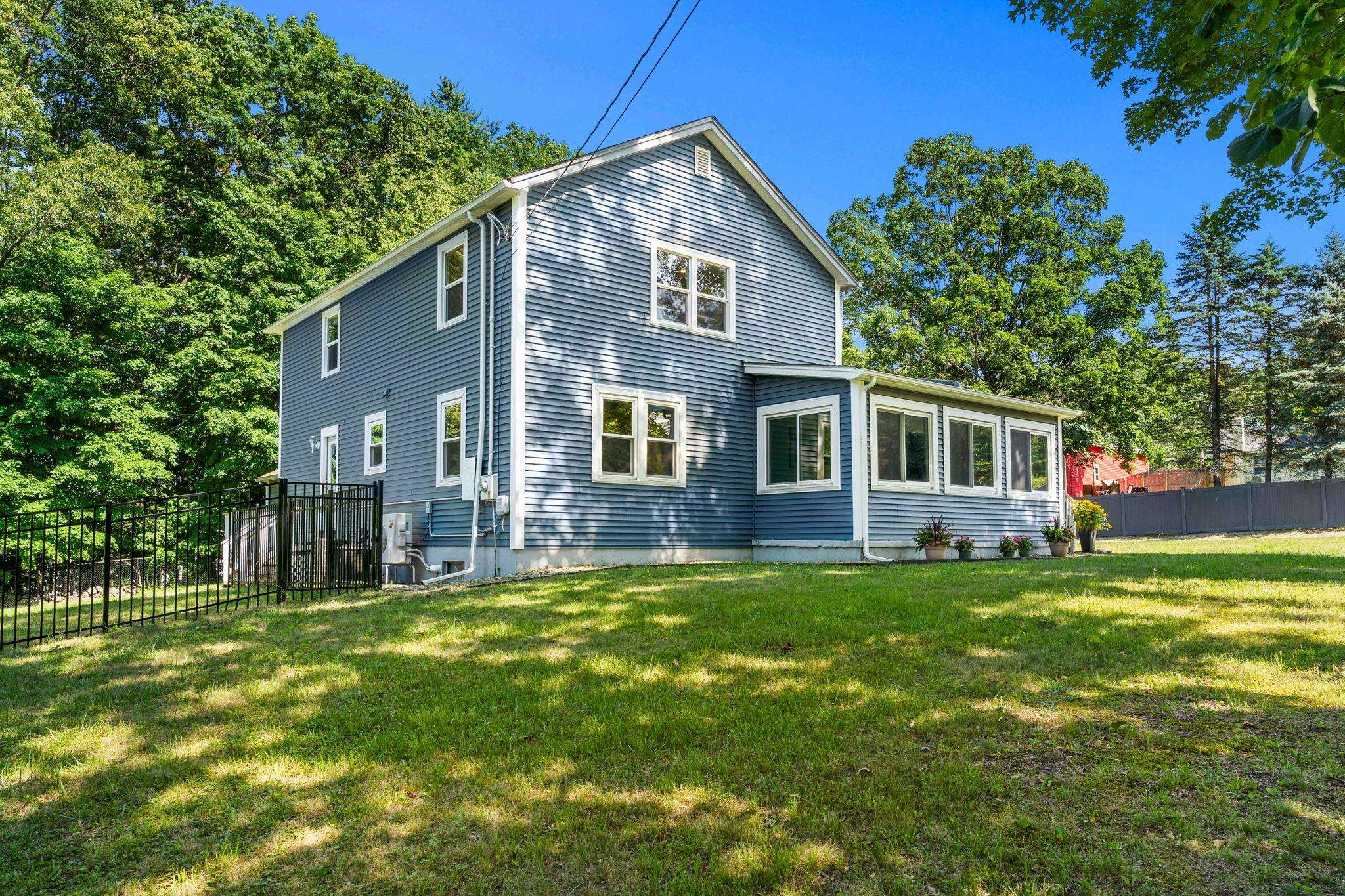 29 Harris Road Property Photo 4